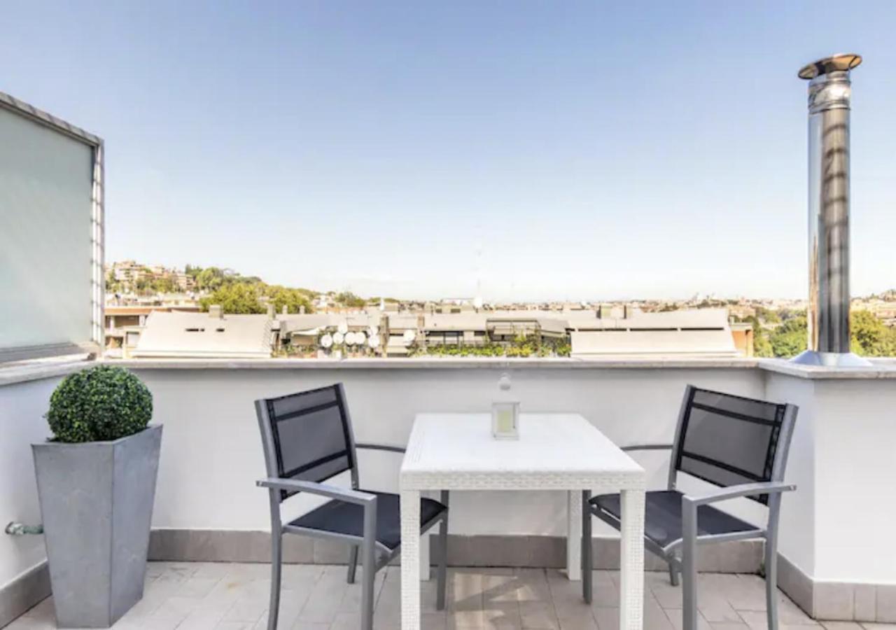 Terrace with Tiber View - Trastevere