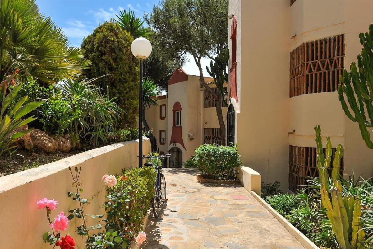 Stylish 2BR Club Caronte, Mijas Costa photo 3