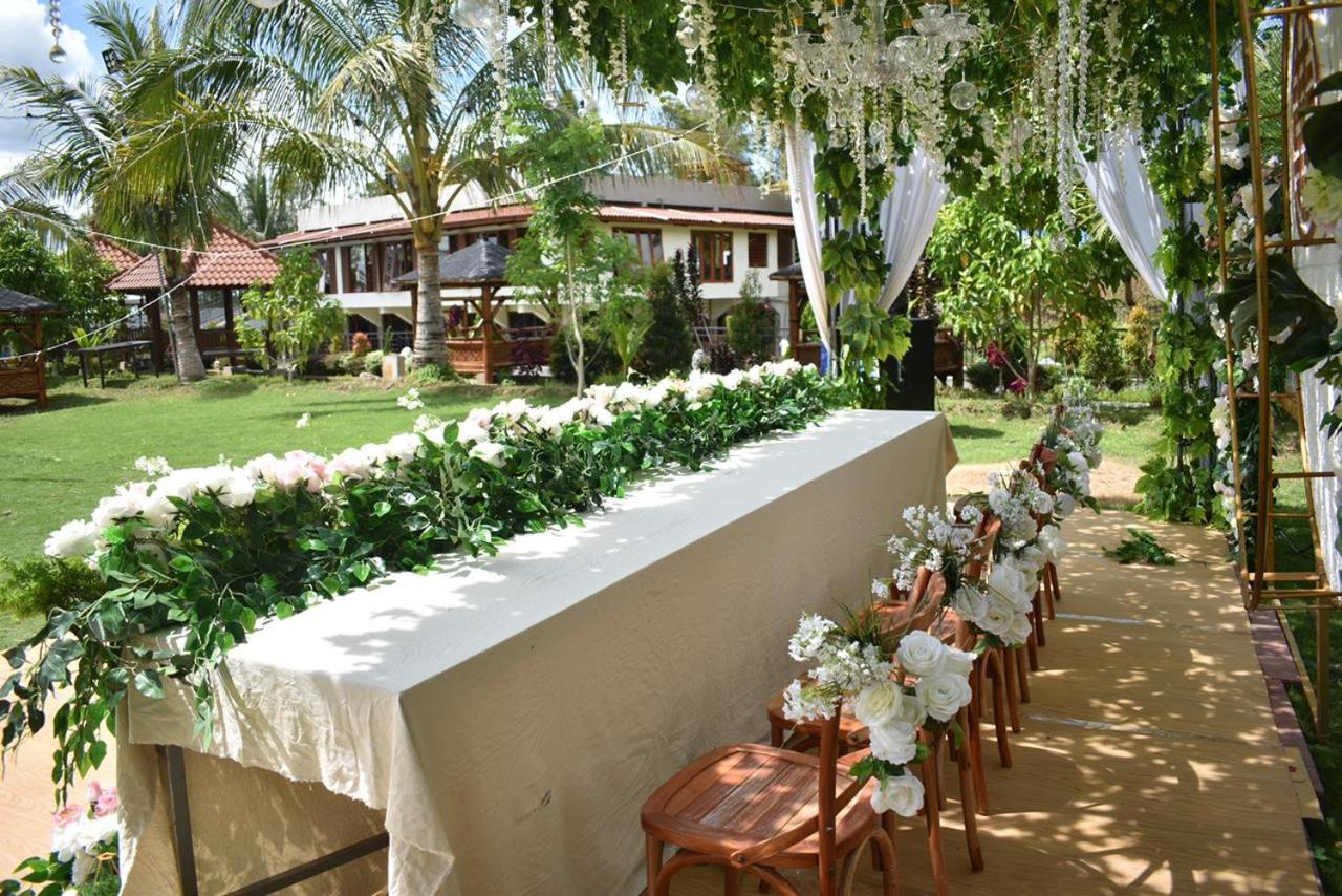 Grand Harvest Resort & Villas