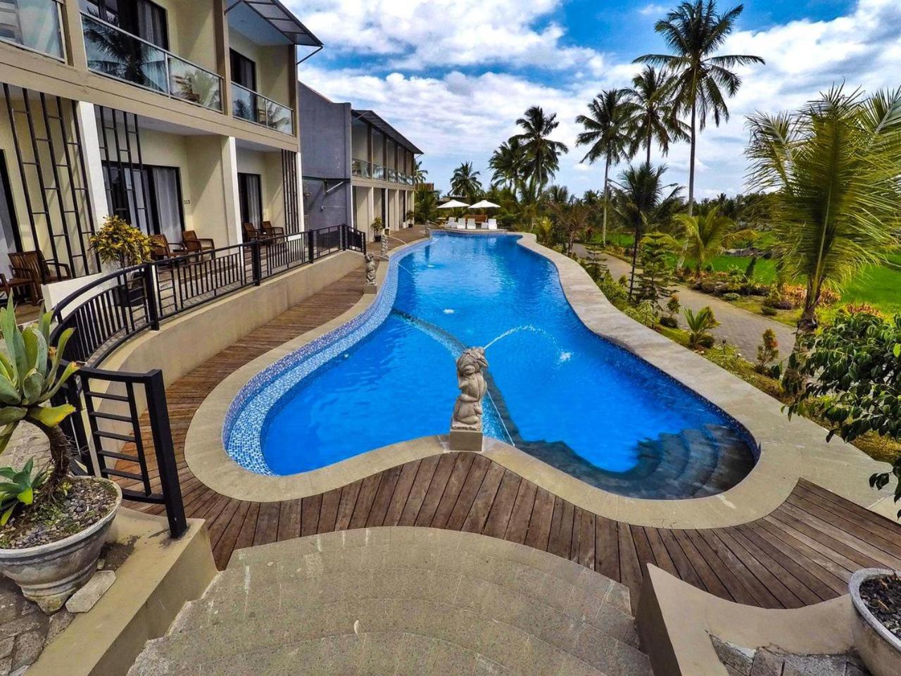 Grand Harvest Resort & Villas