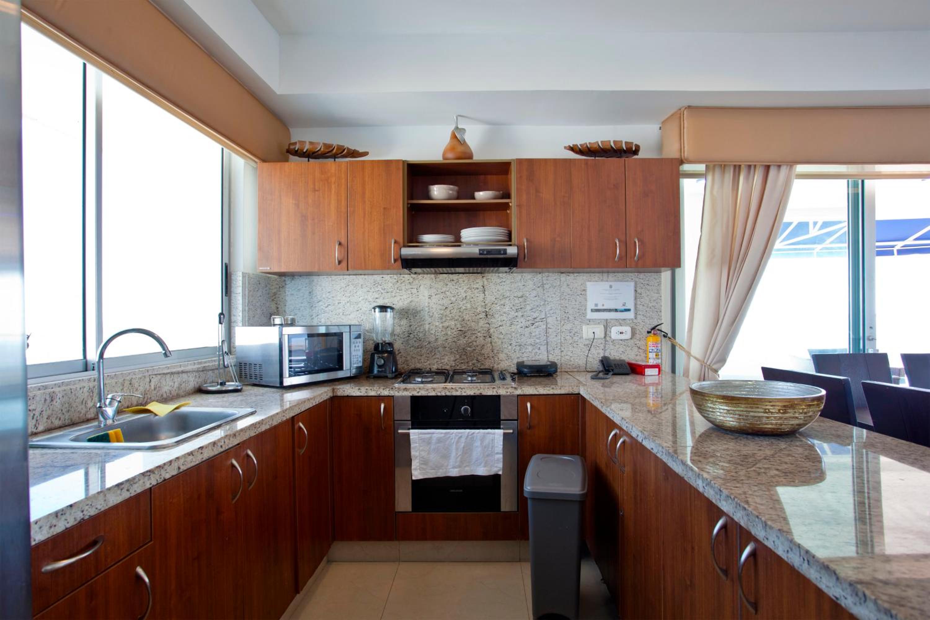 Palmetto Penthouse Deluxe Beautiful view and sunset floor 39
