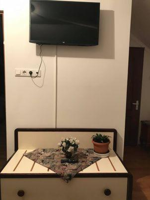Photo 32