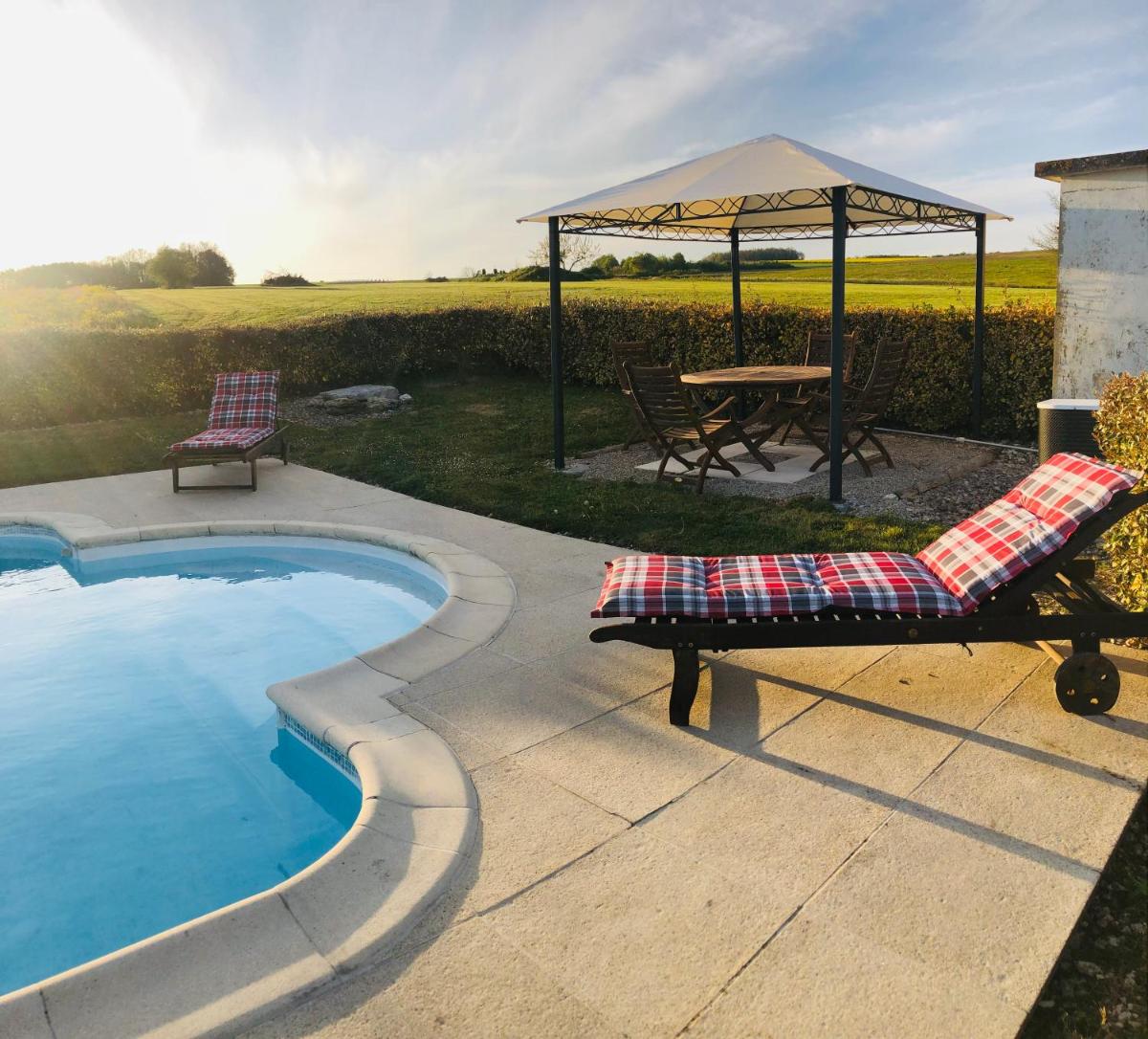 La Barauderie , chambre individuelle view 4