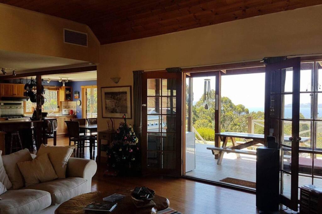 Snug Views