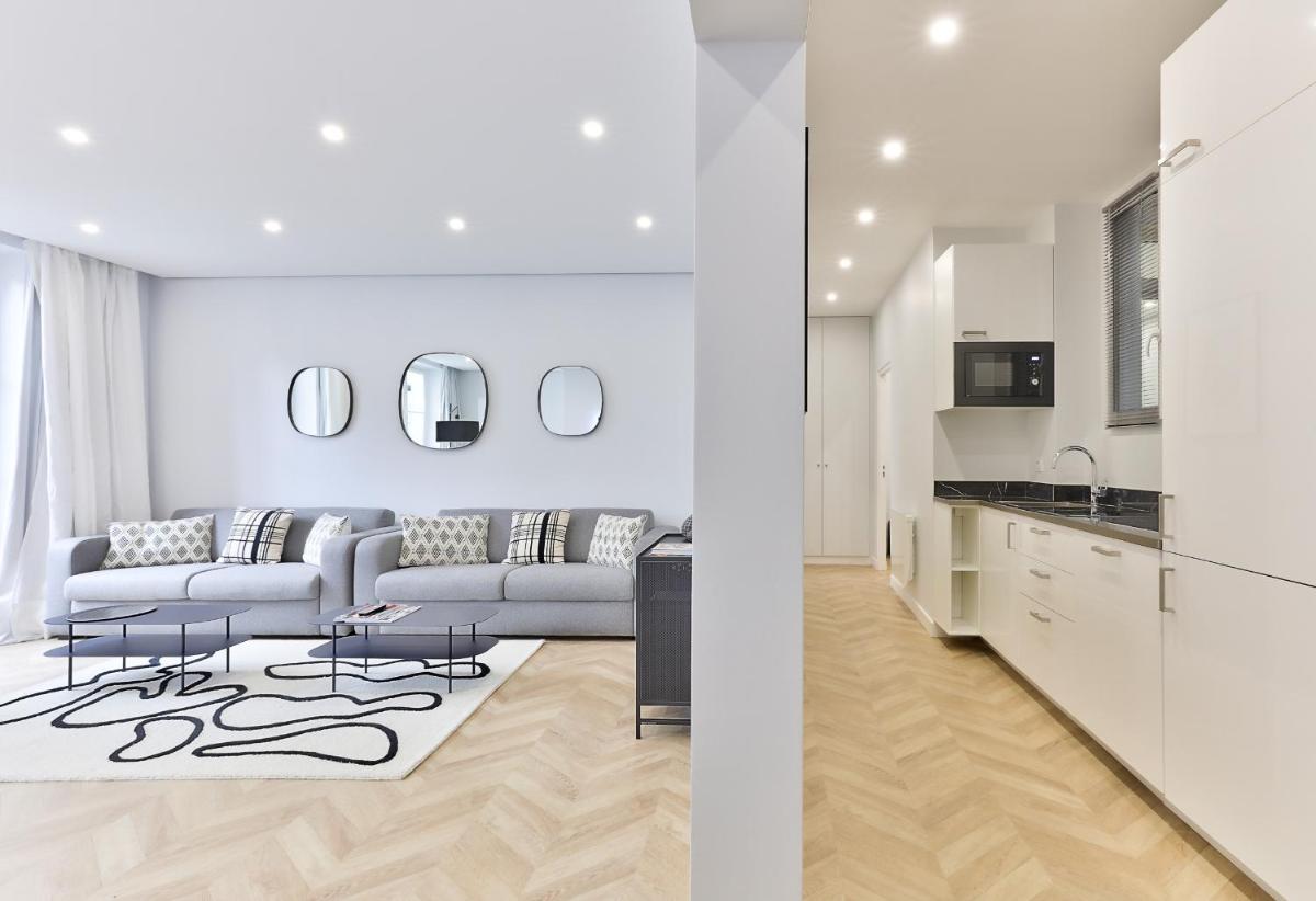 127 - Urban Beautiful 4BR in Montorgueil