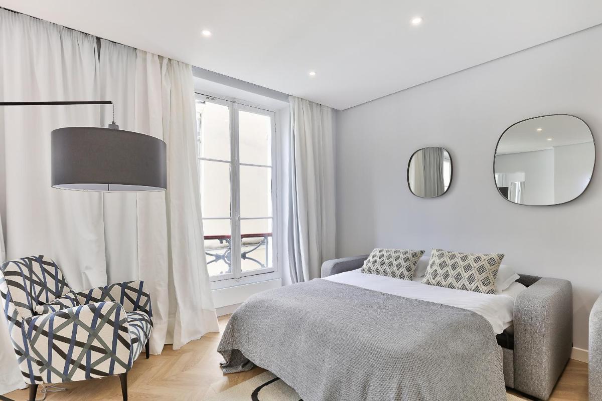 127 - Urban Beautiful 4BR in Montorgueil