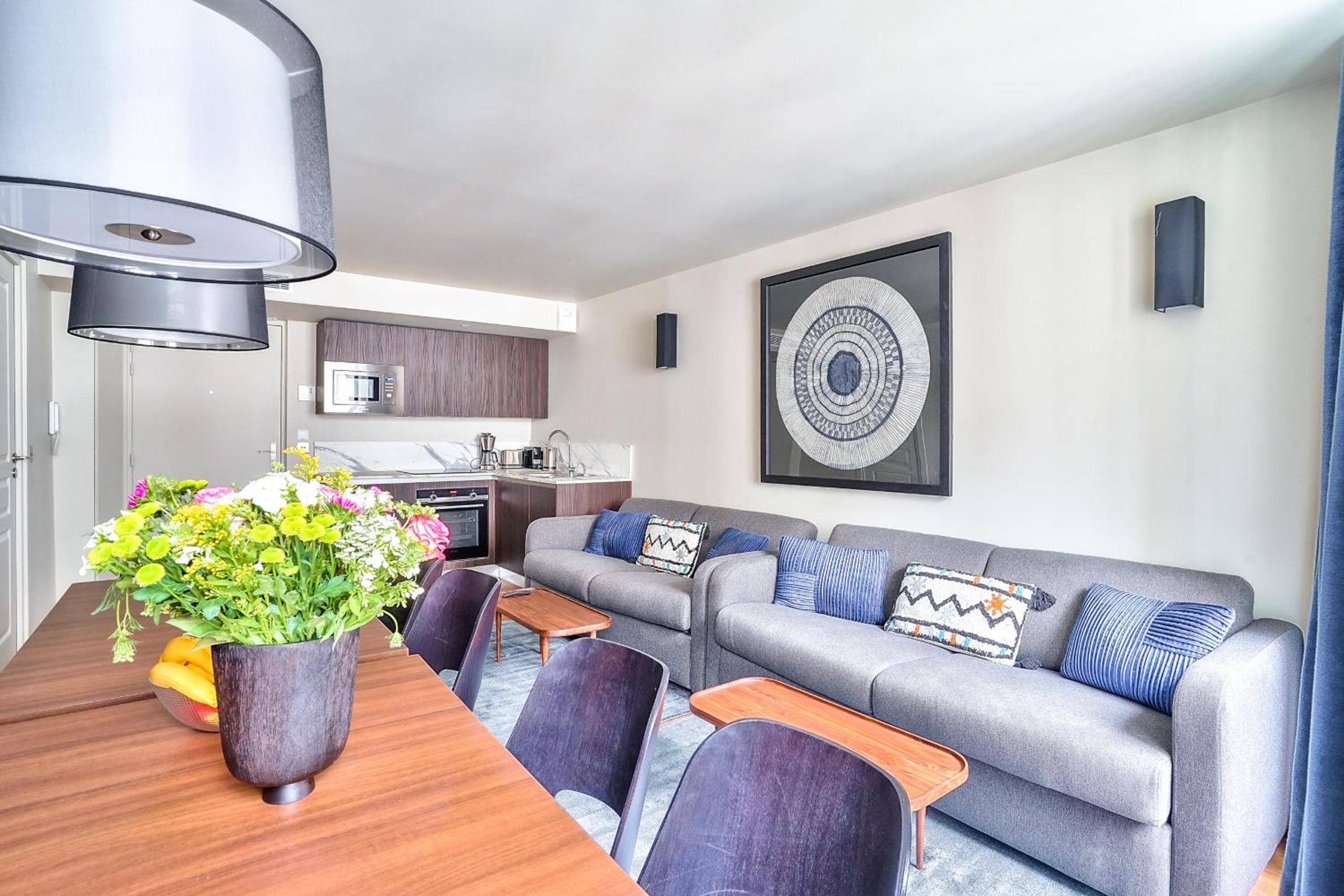 130 - Urban Brand New 110m2 Flat in Montorgueil