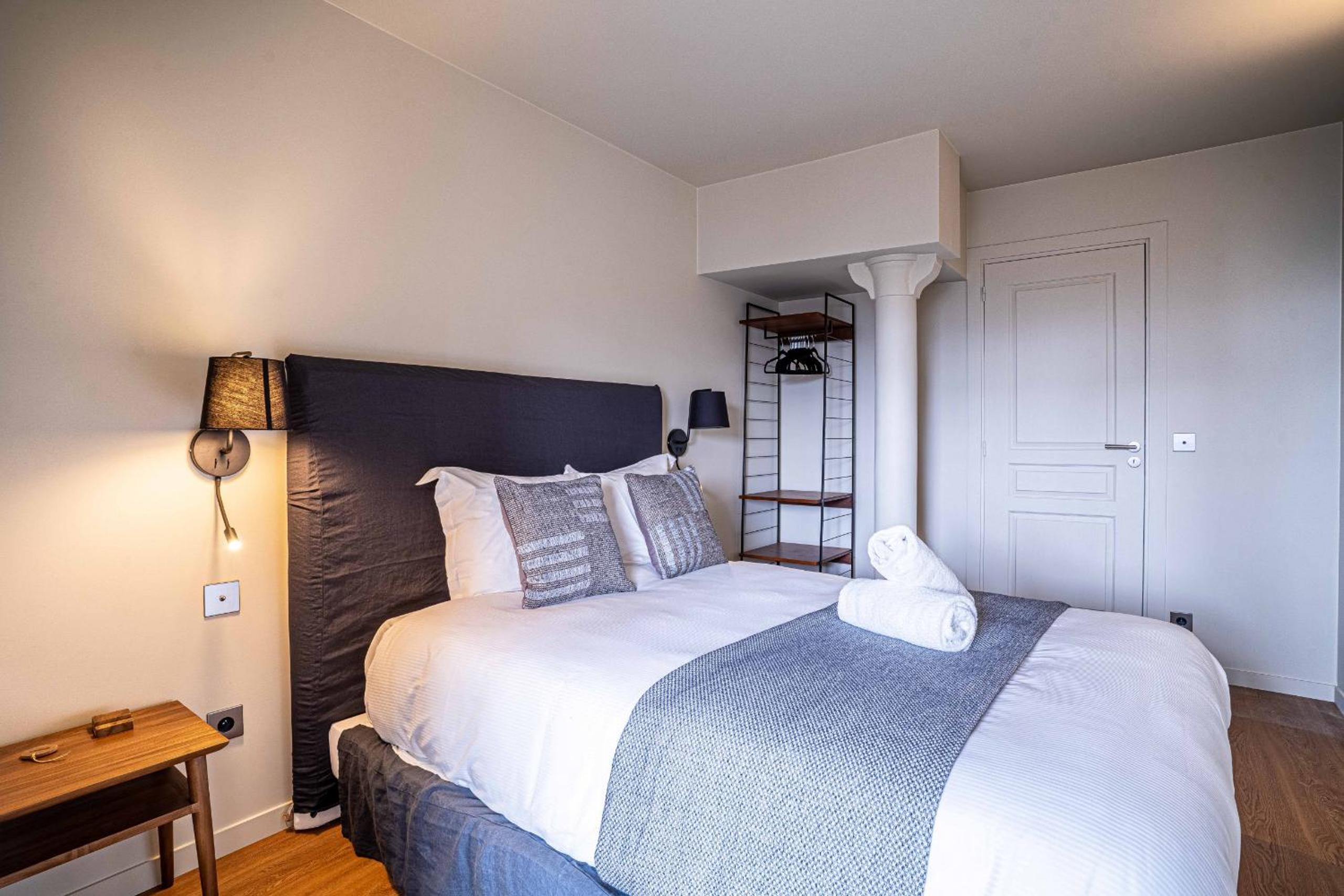 130 - Urban Brand New 110m2 Flat in Montorgueil