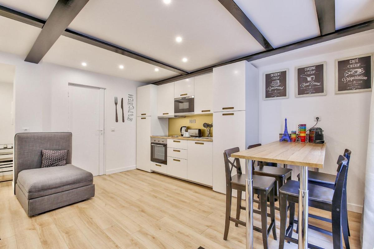 13 Luxury Flat eiffel design 2