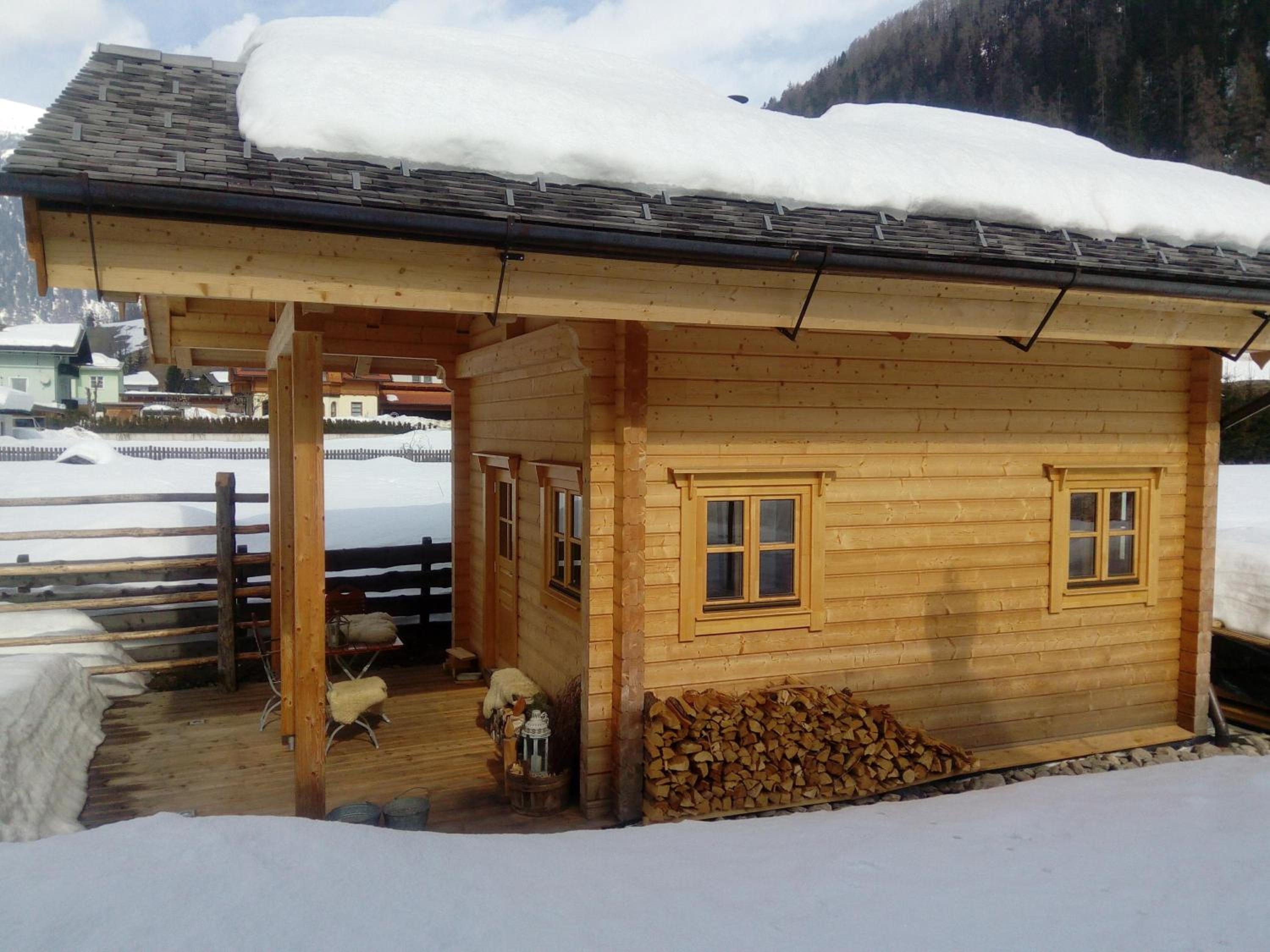Schlosswirt Chalets & Apartments
