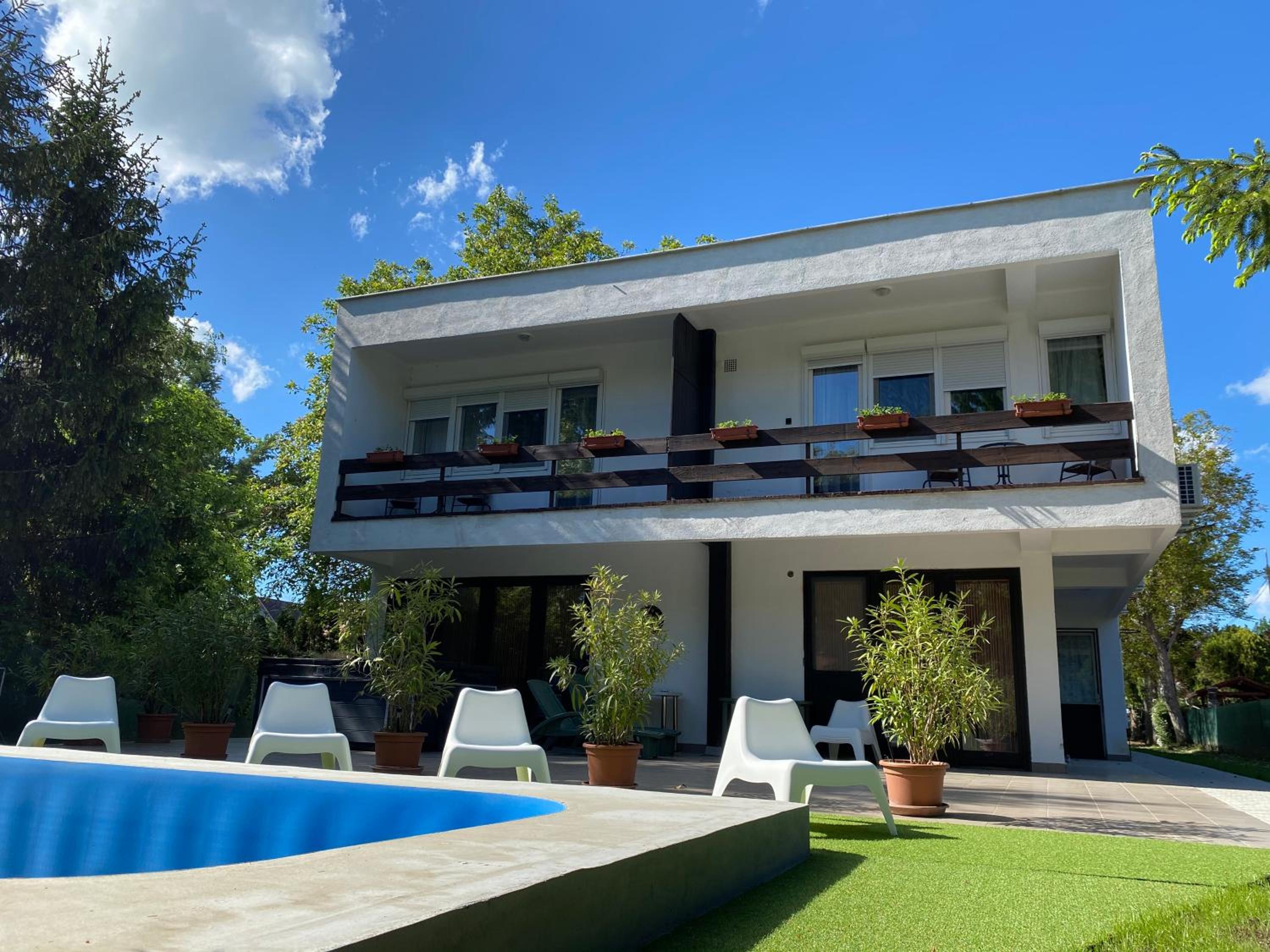 Hotel Anonymus Vendégház - Image 1