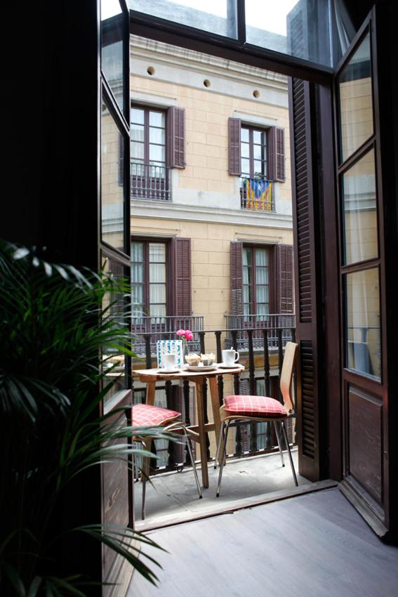 Colom Apartments