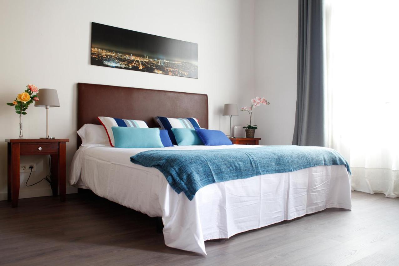 Colom Apartments