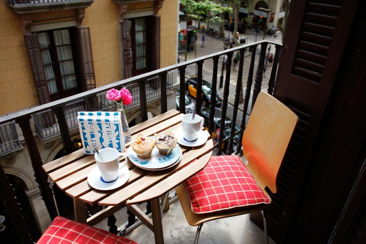 Colom Apartments