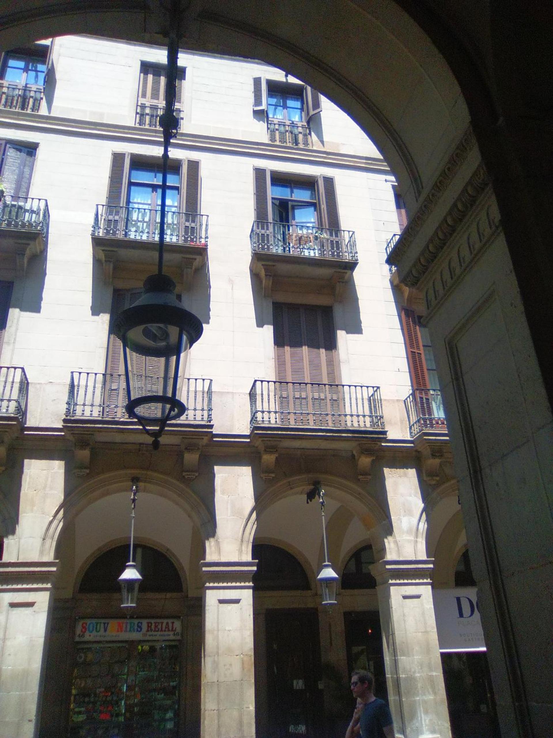 Colom Apartments