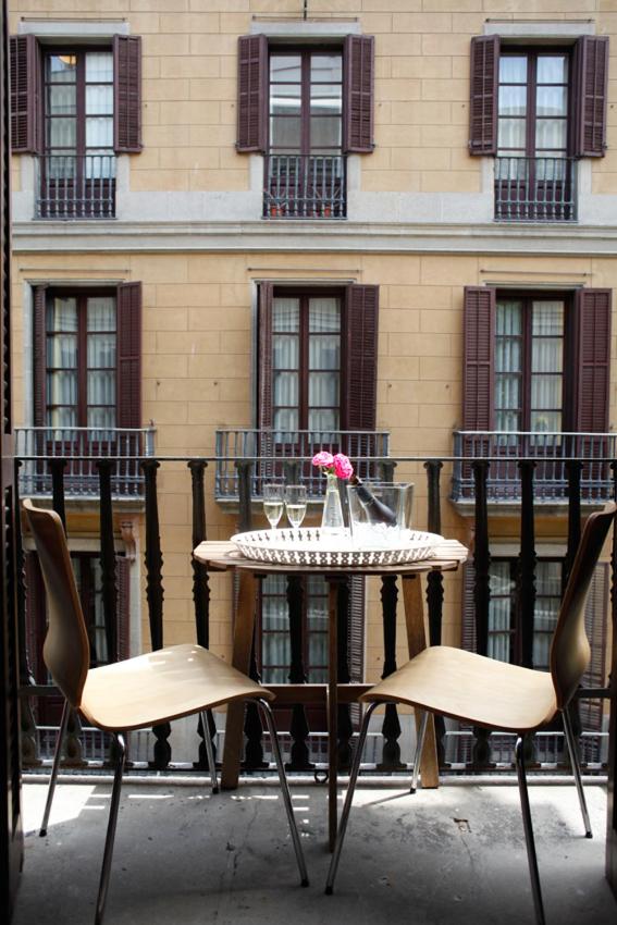 Colom Apartments