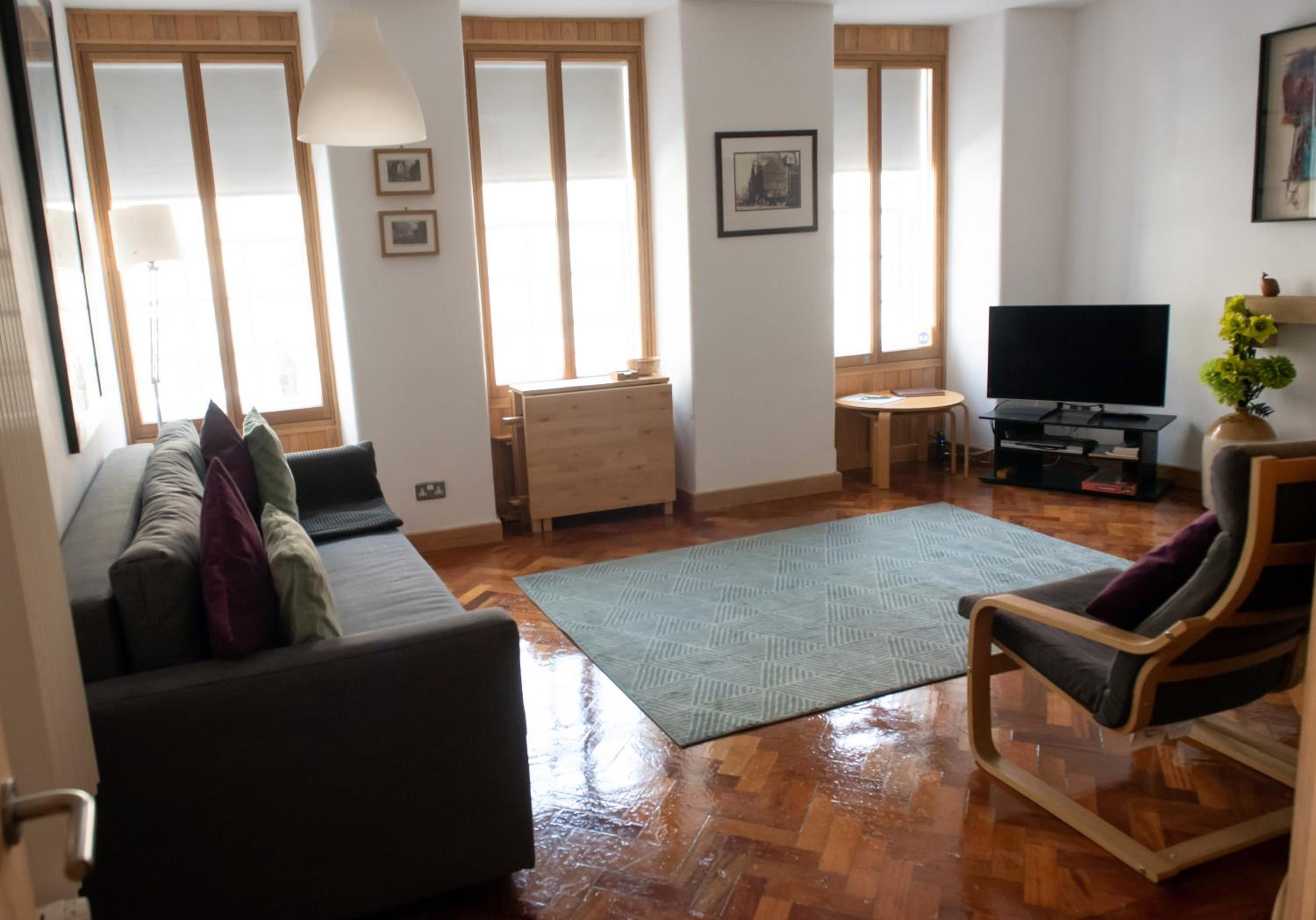 The David Hume Residence view 5