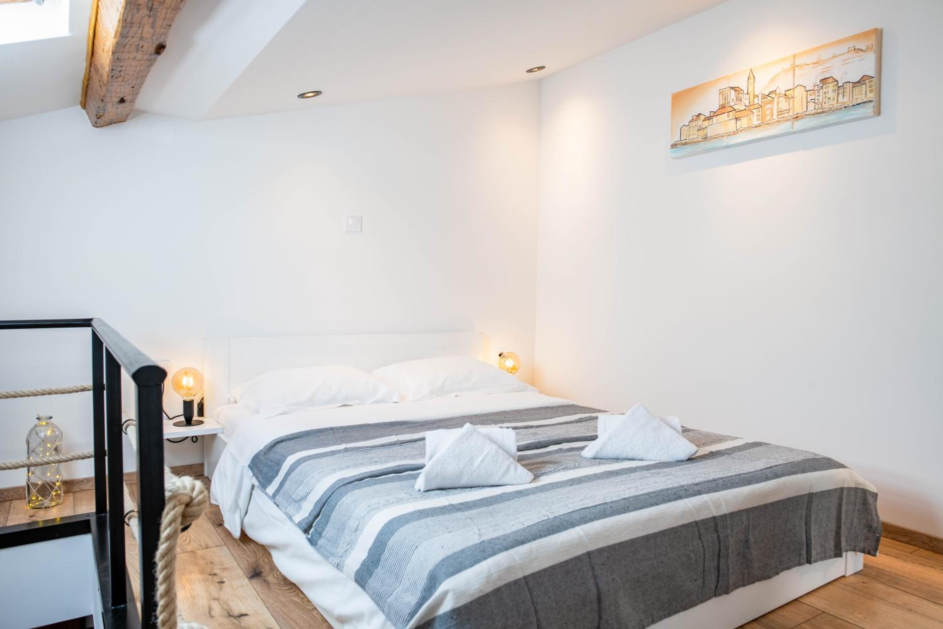 Music Apartment By Locap Group view 4