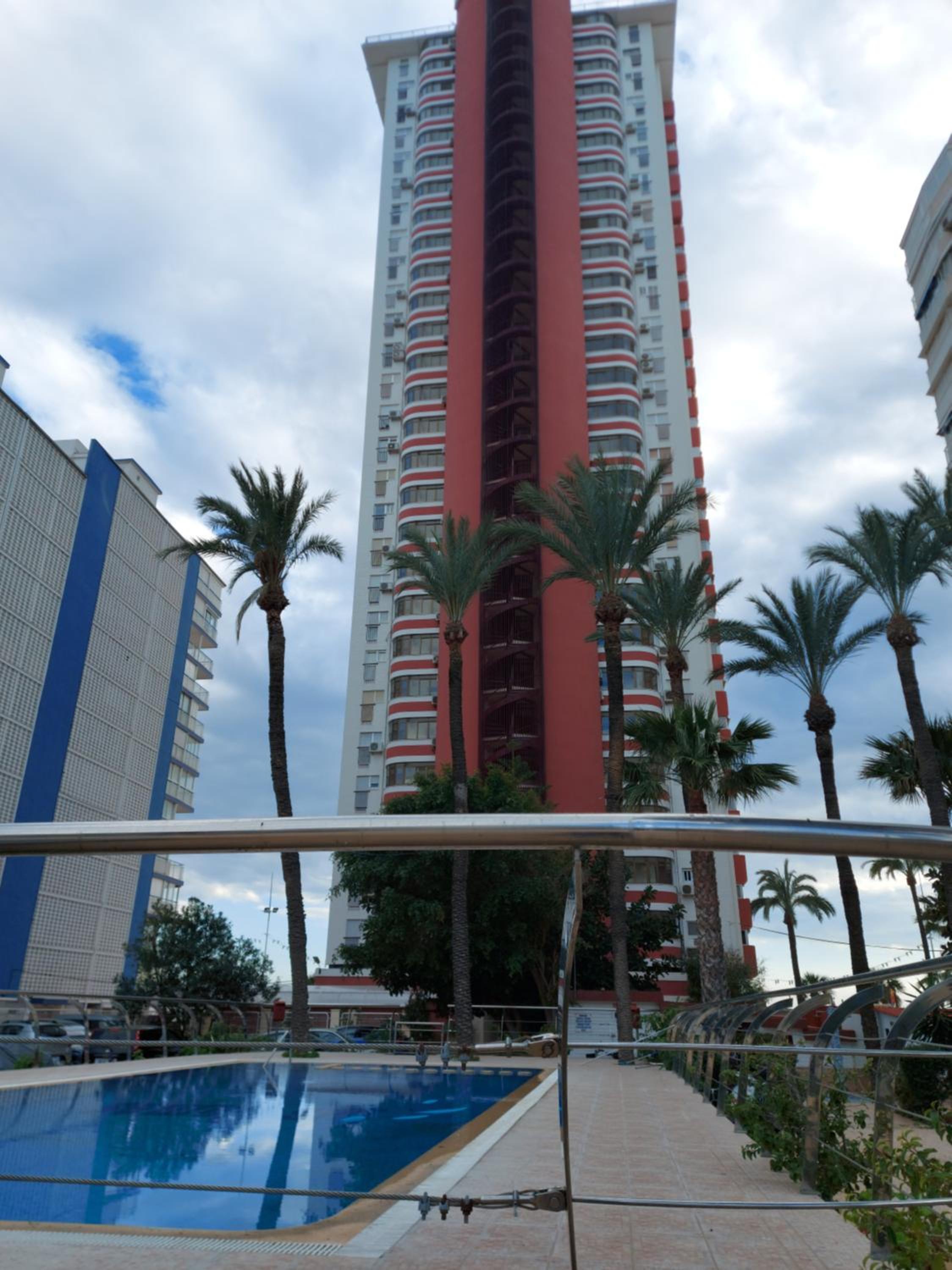 BENIDORM, Las Damas, primera línea de playa de Levante view 2