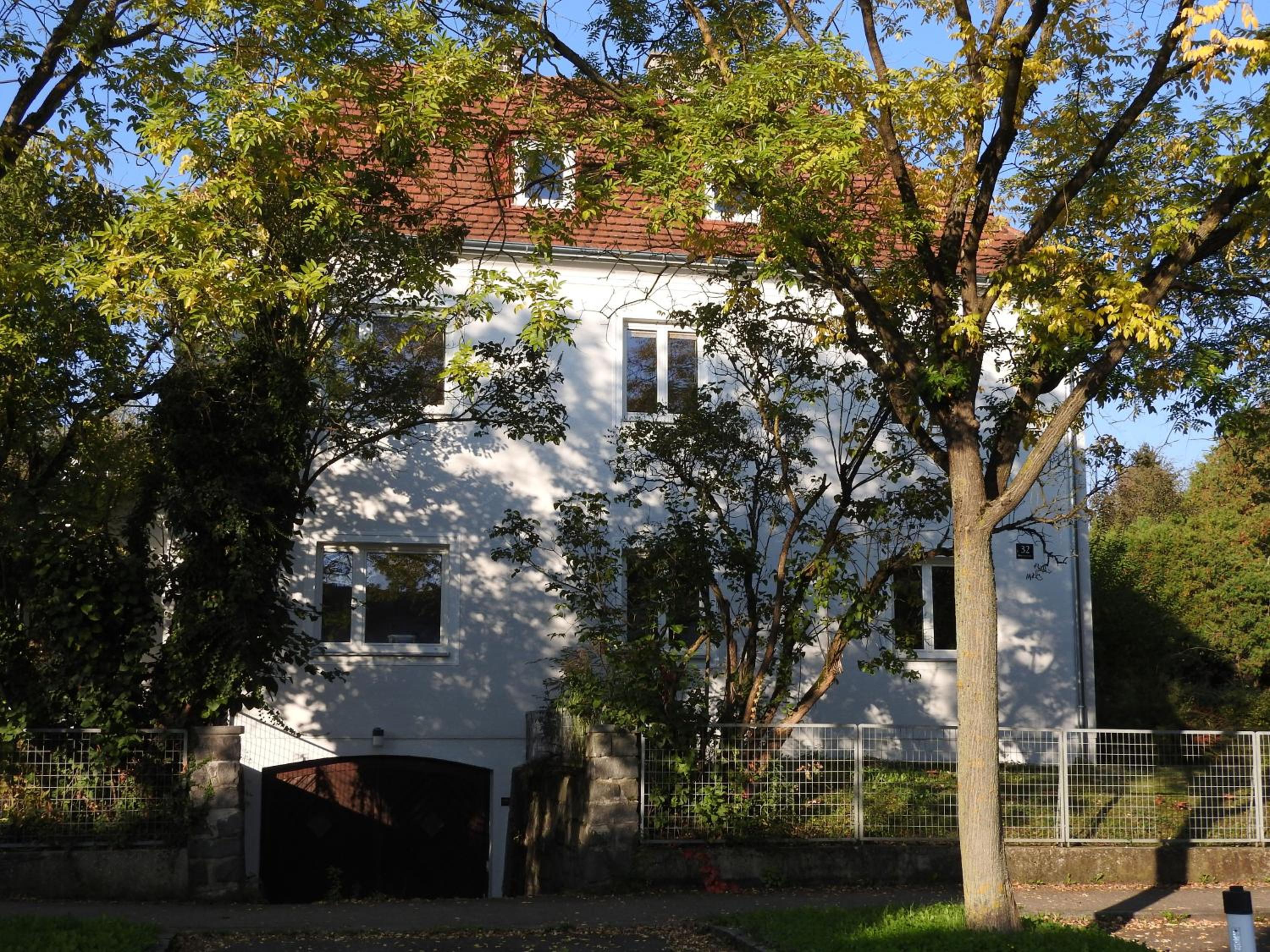 Photo 48