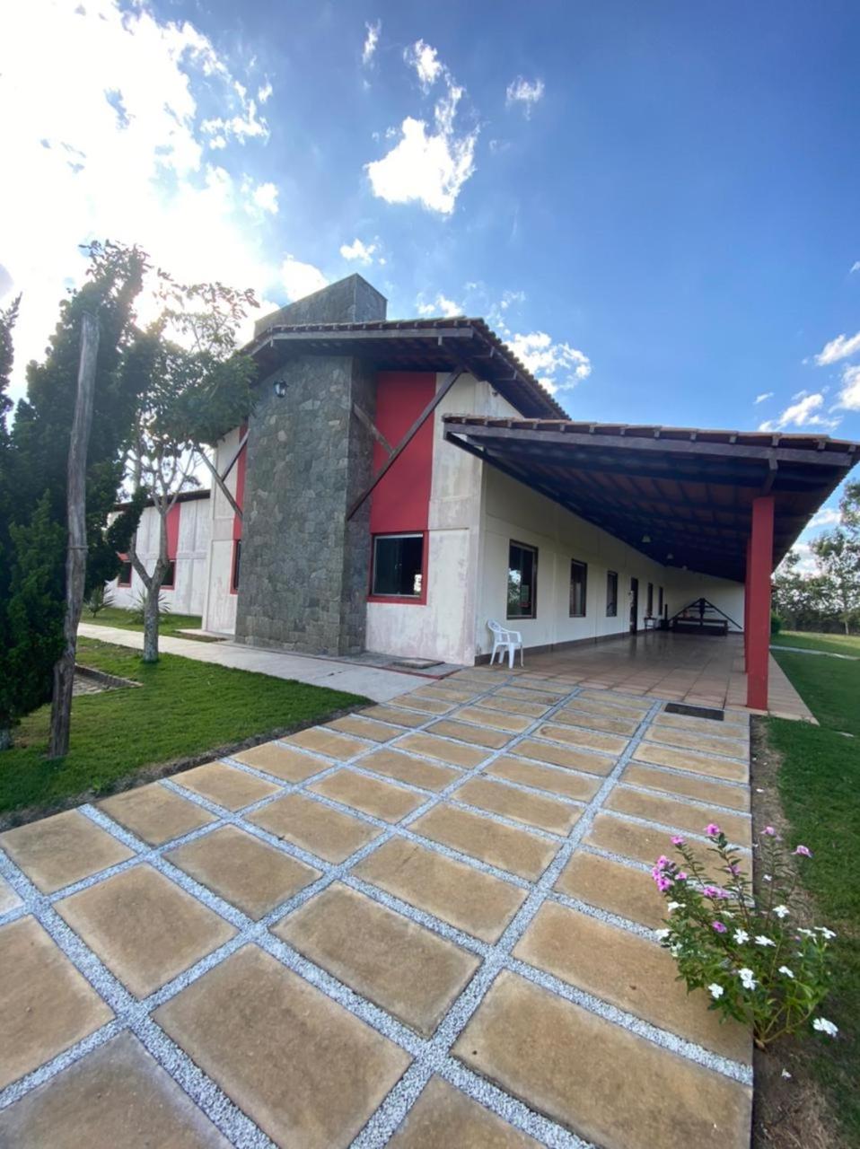Casa Patio em Areia