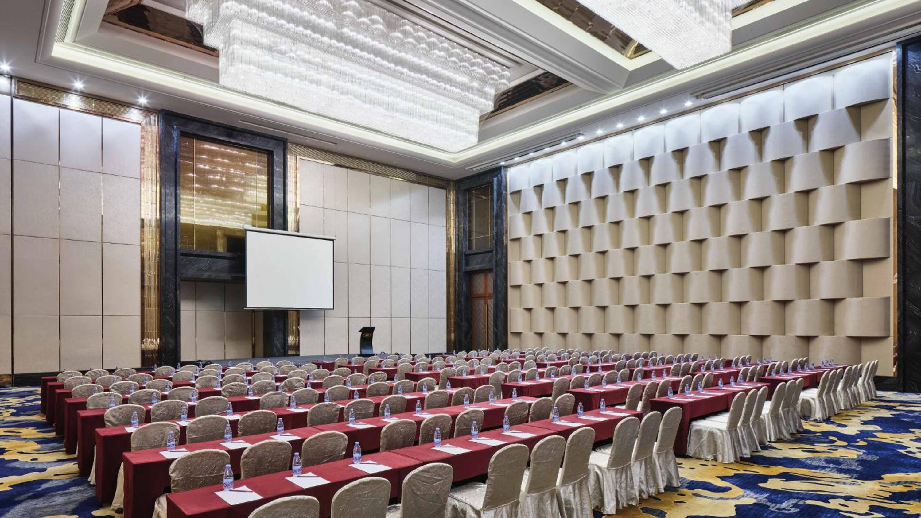 Crowne Plaza Hailing Island by IHG