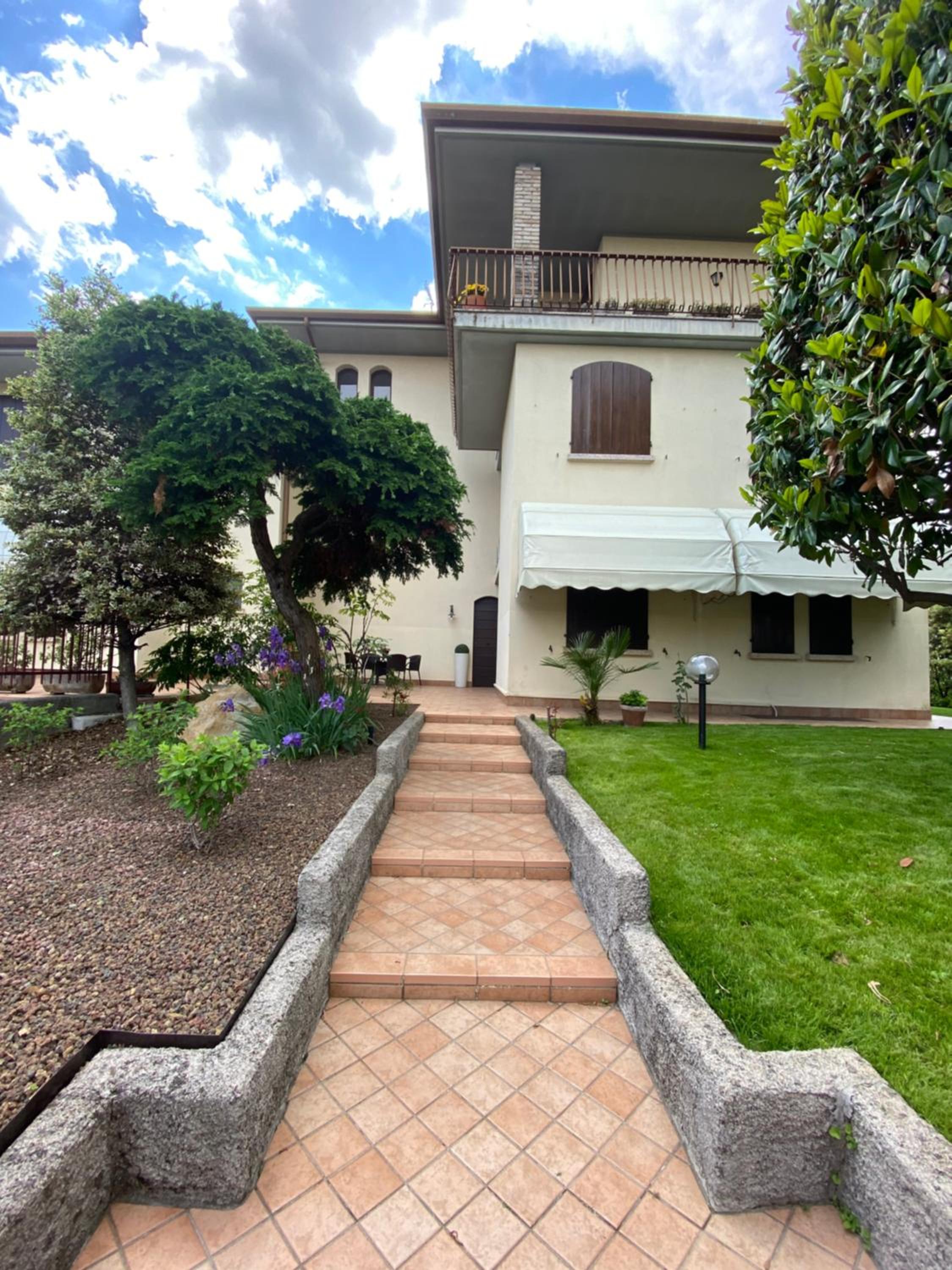 Jolly Apartments photo 2