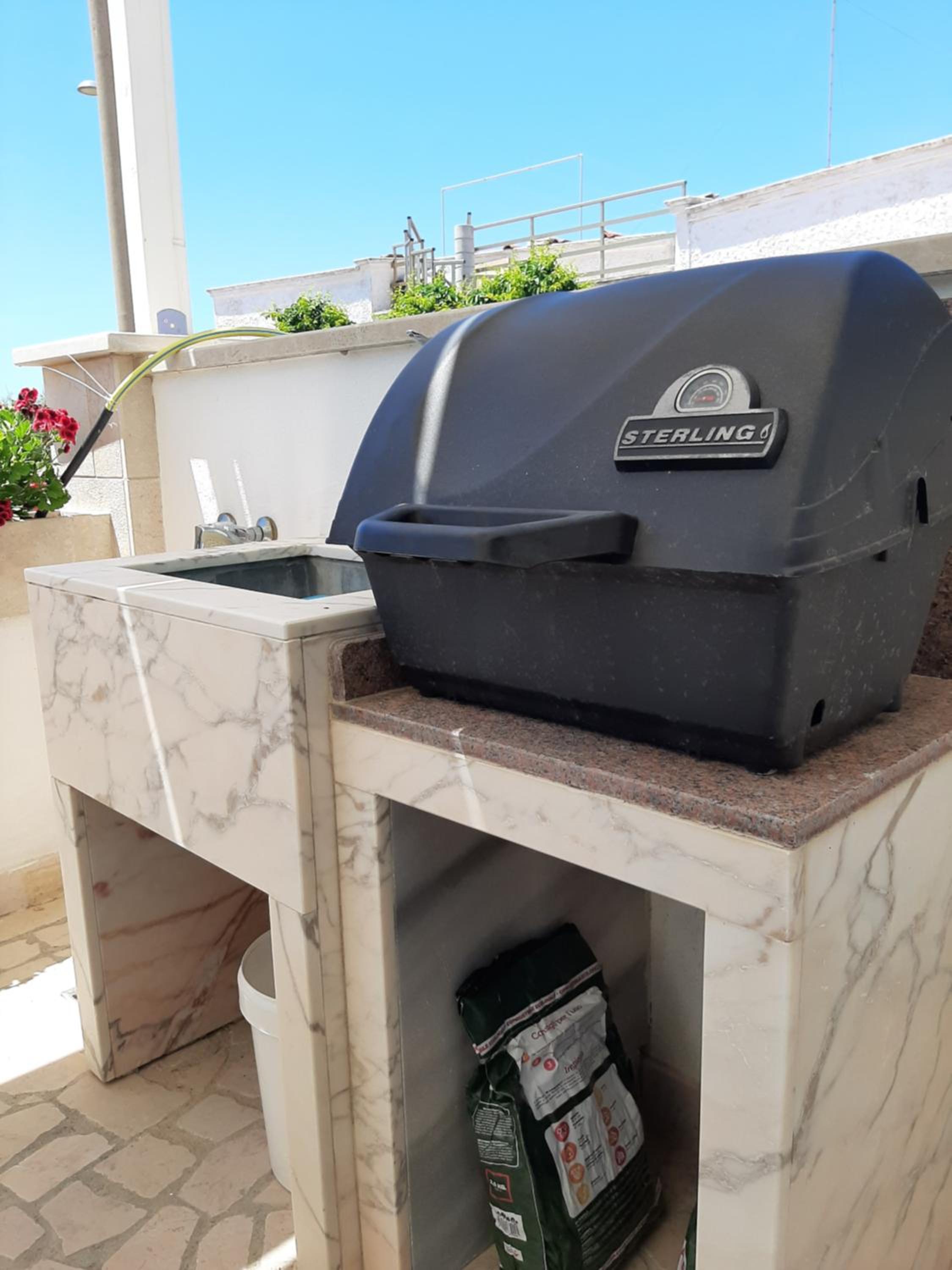 La Maison Blue a 100 mt dal mare - holiday2pet,com -