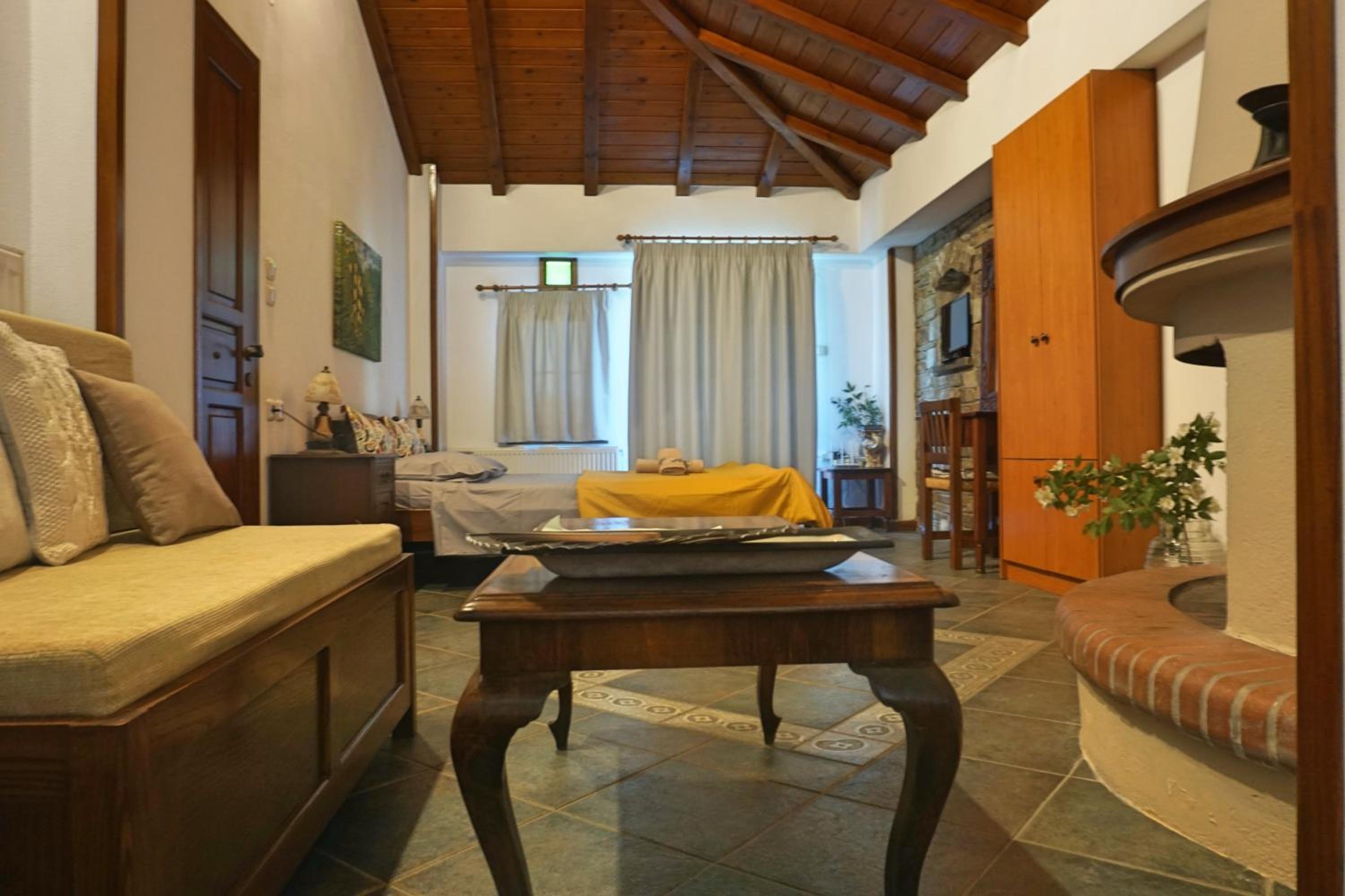 Artemisia House