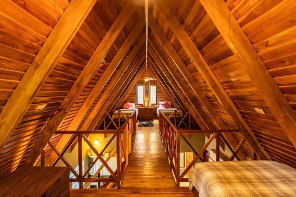 Cozy Beach Casita/Walking distance to beach and yoga!