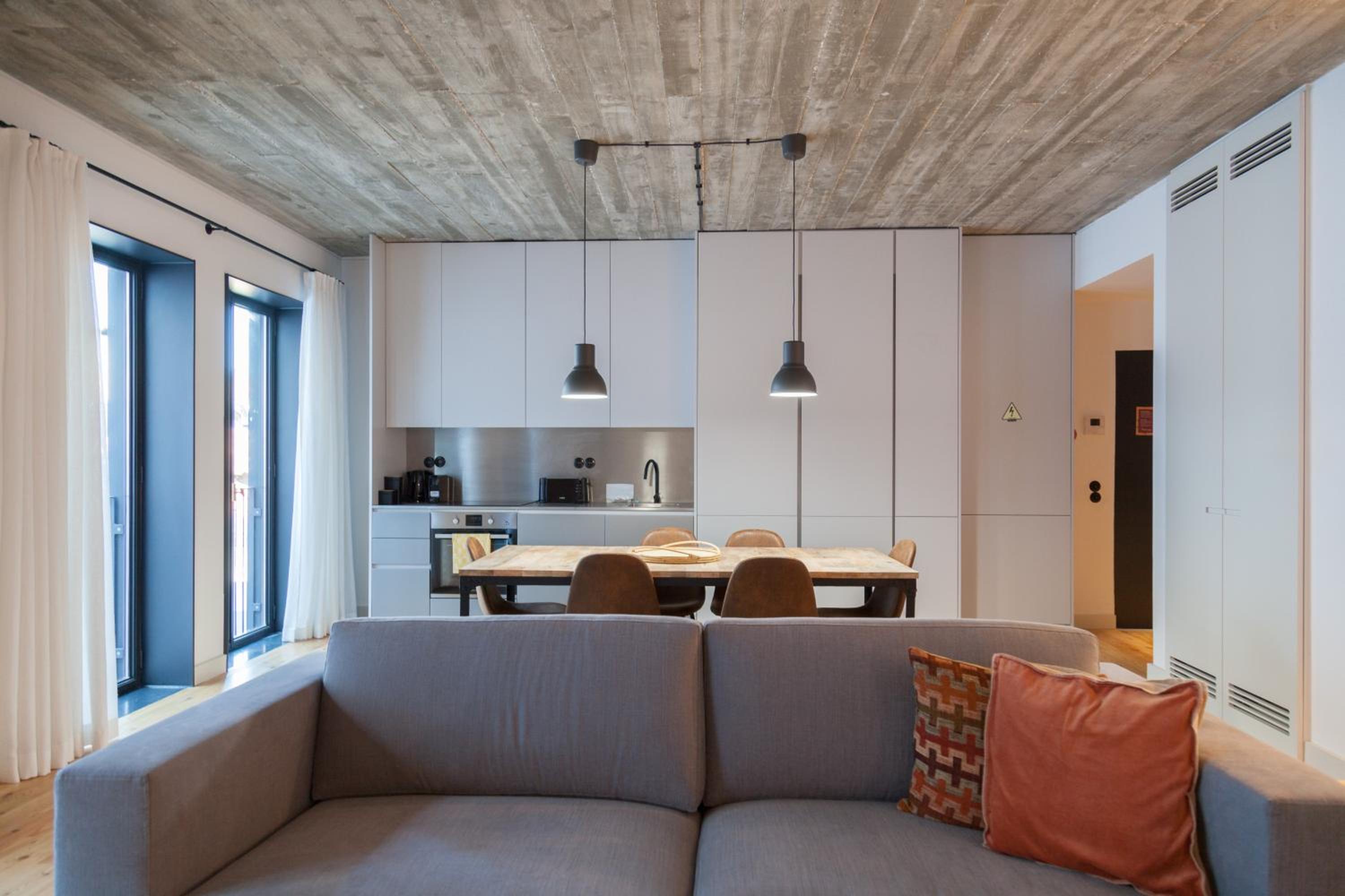 FLH Intendente Cozy Industrial Flat view 3