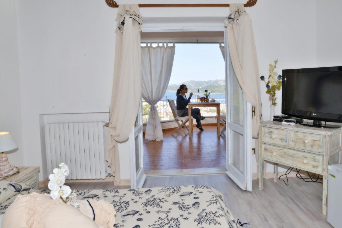 B&B Oltremare view 5