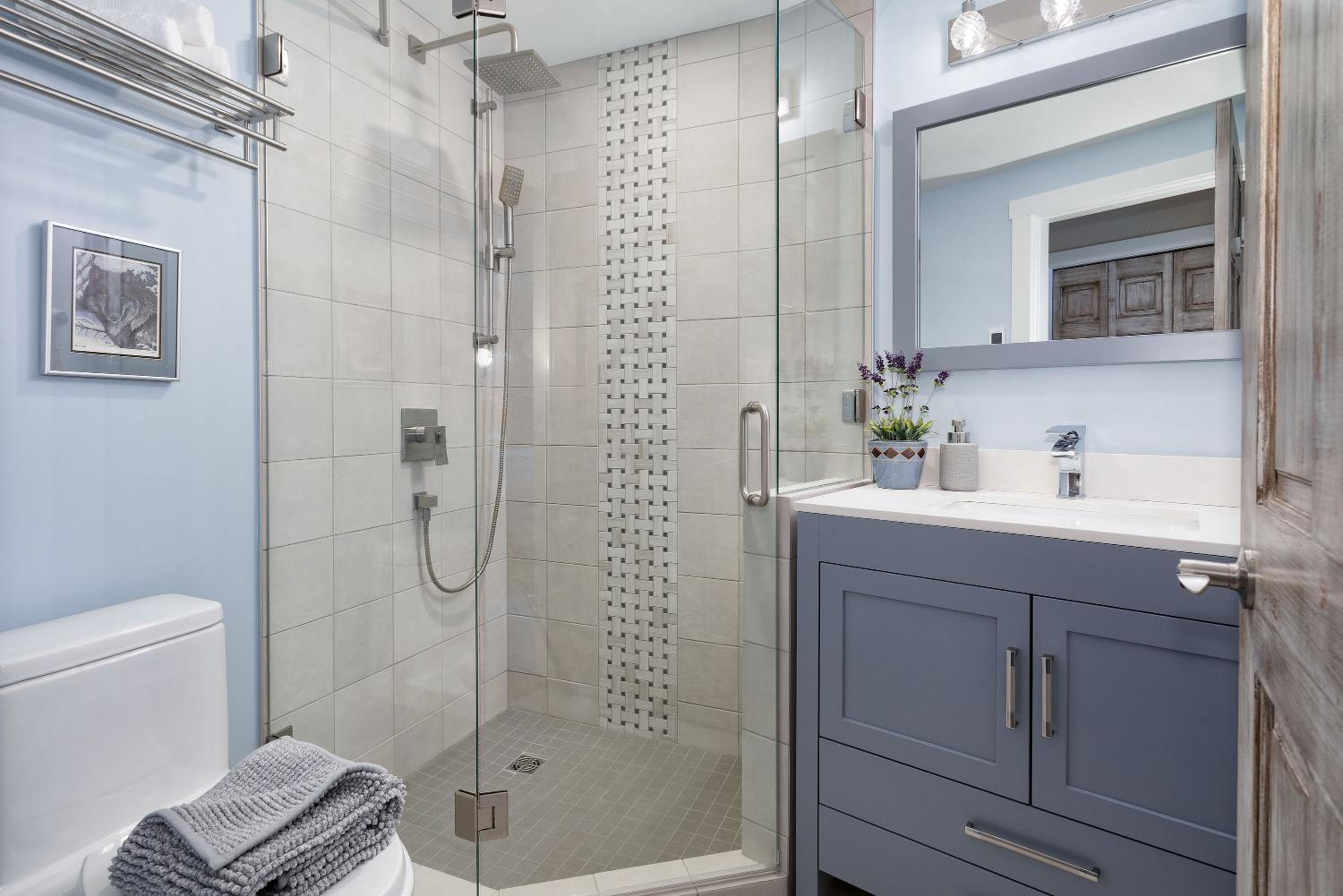 Renovated & Spacious 1bed/2bath Whistler Village