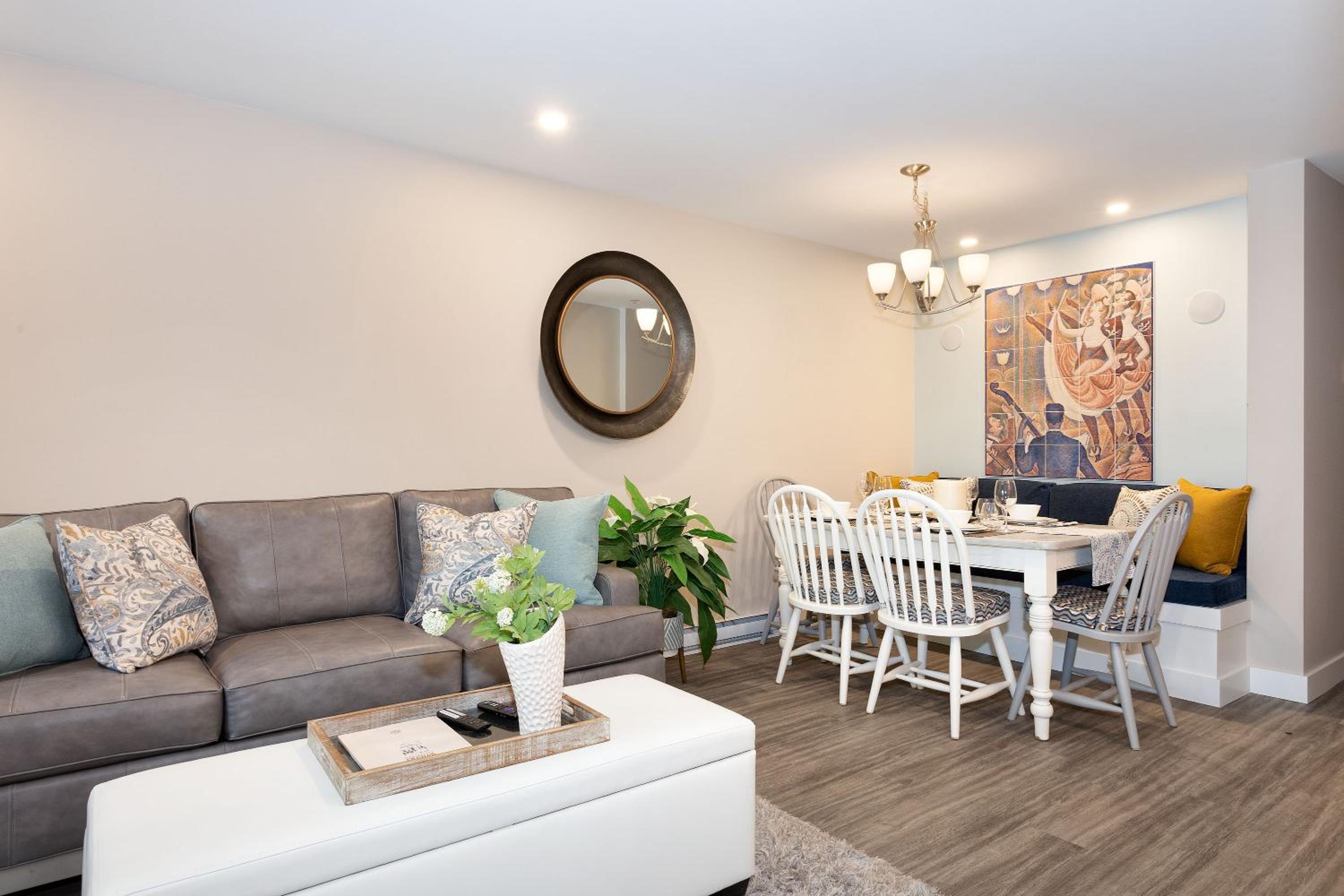 Renovated & Spacious 1bed/2bath Whistler Village