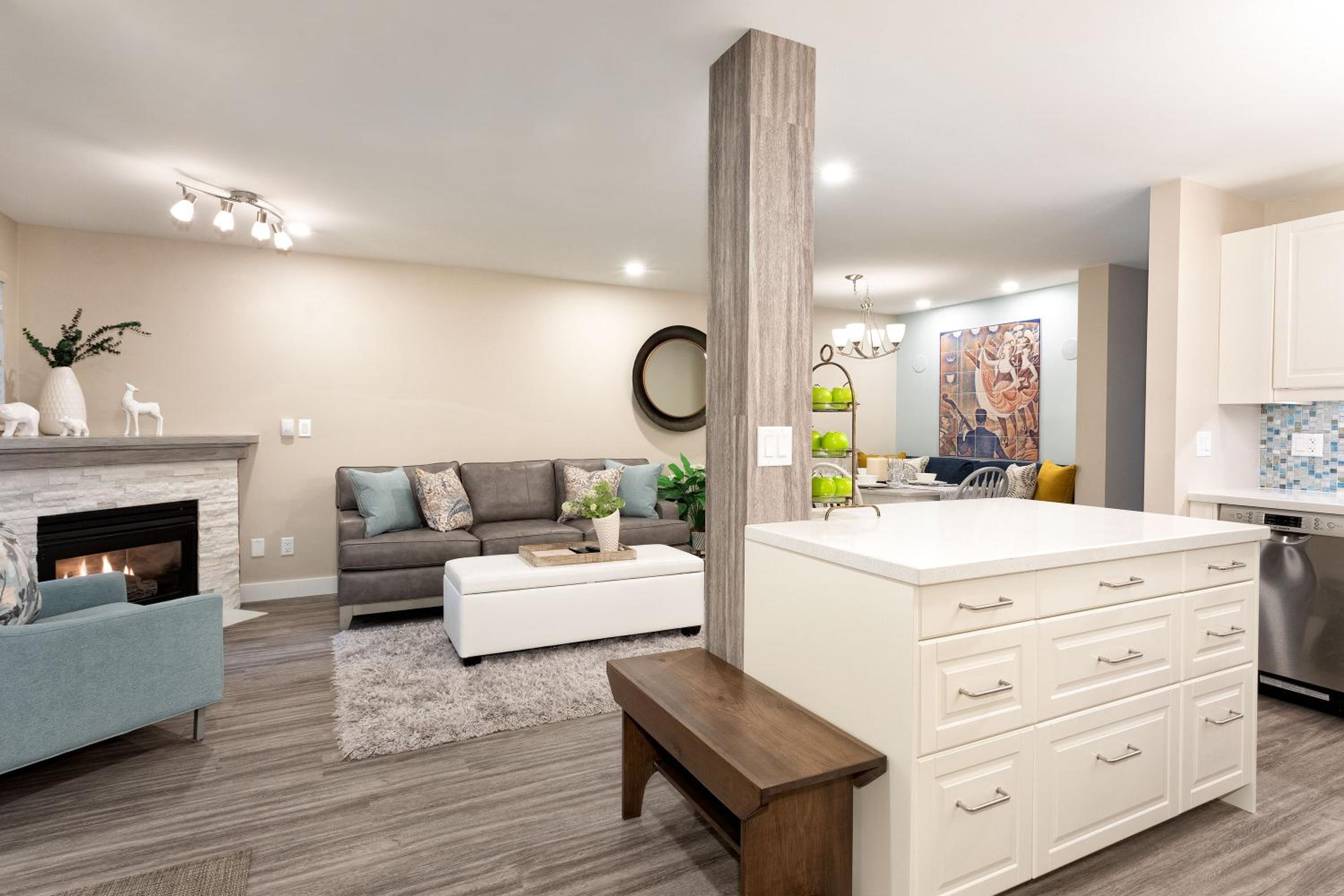Renovated & Spacious 1bed/2bath Whistler Village