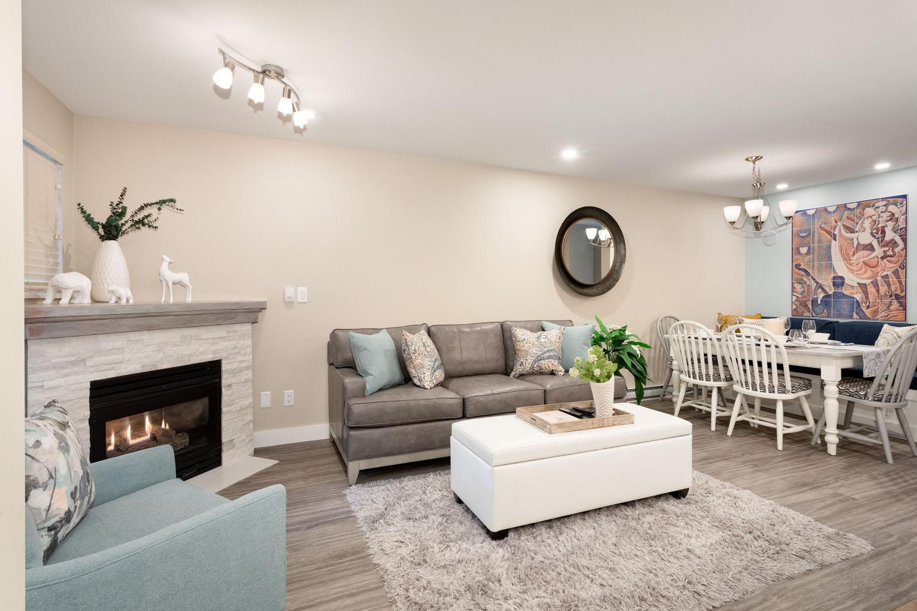 Renovated & Spacious 1bed/2bath Whistler Village