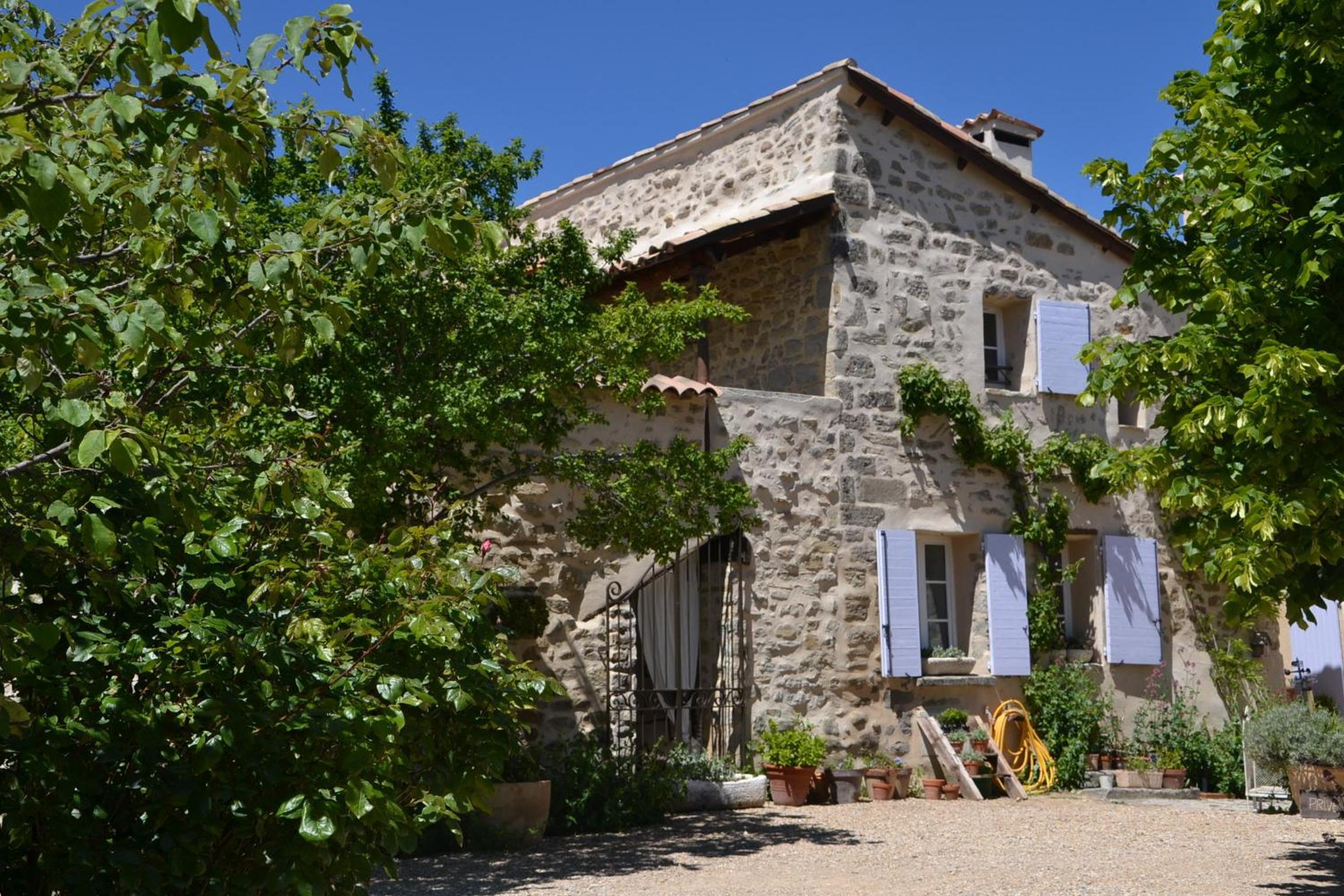 Le Vieil Aiglun view 5
