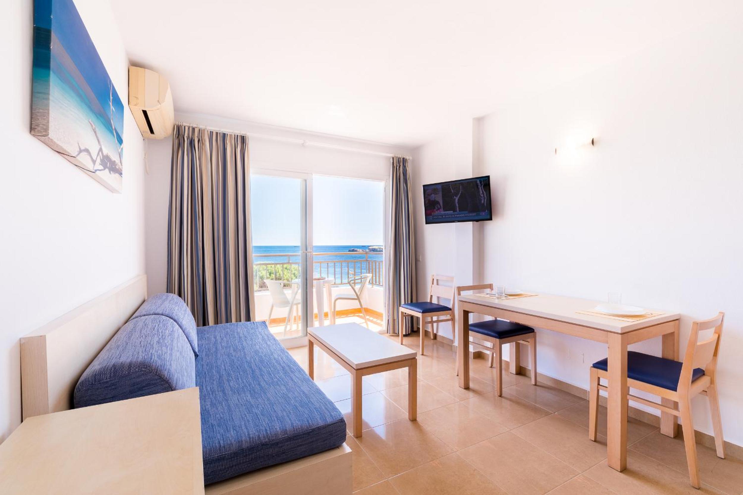 Bossa Bay - MC Apartments Ibiza