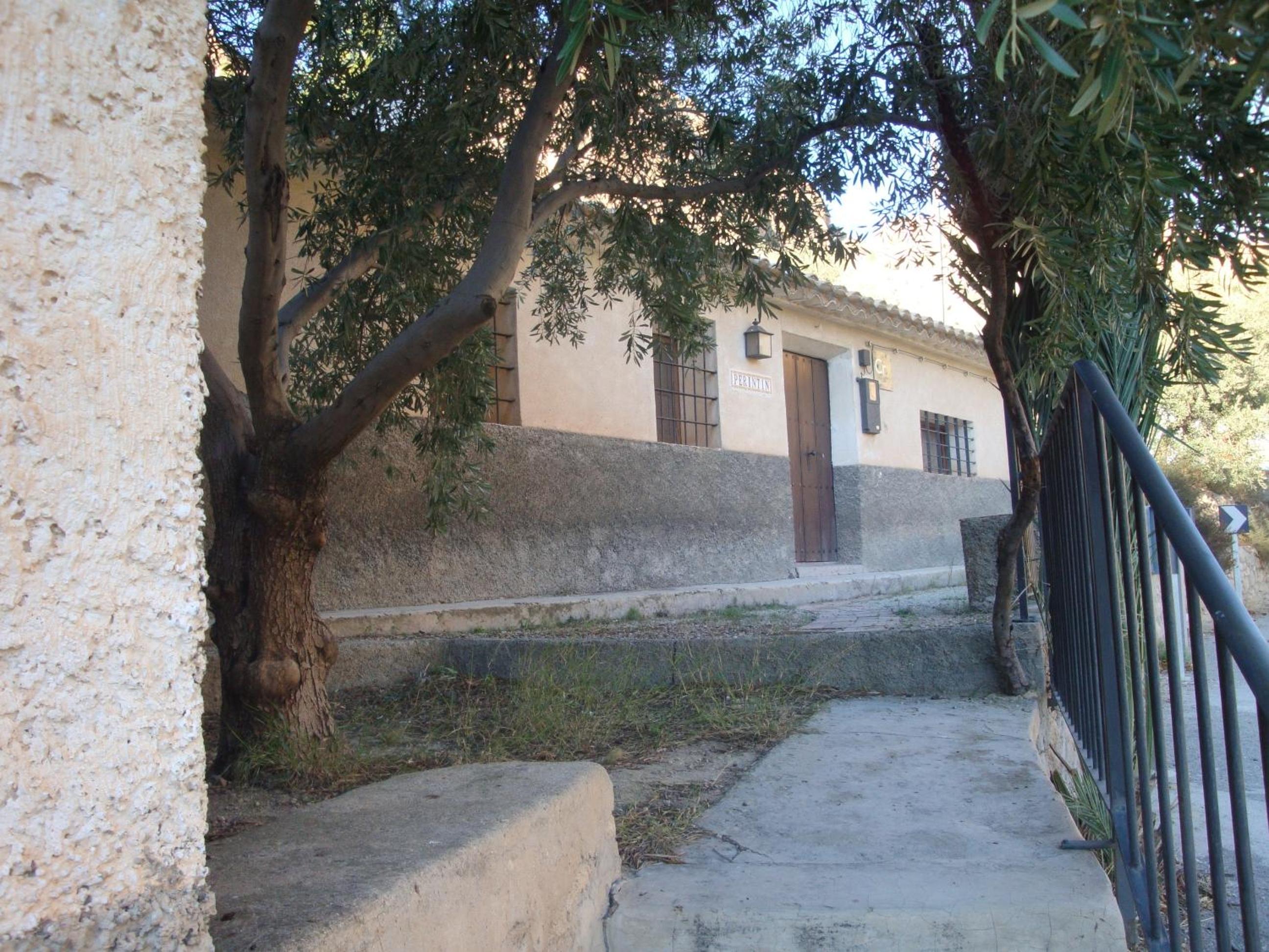 Photo 37