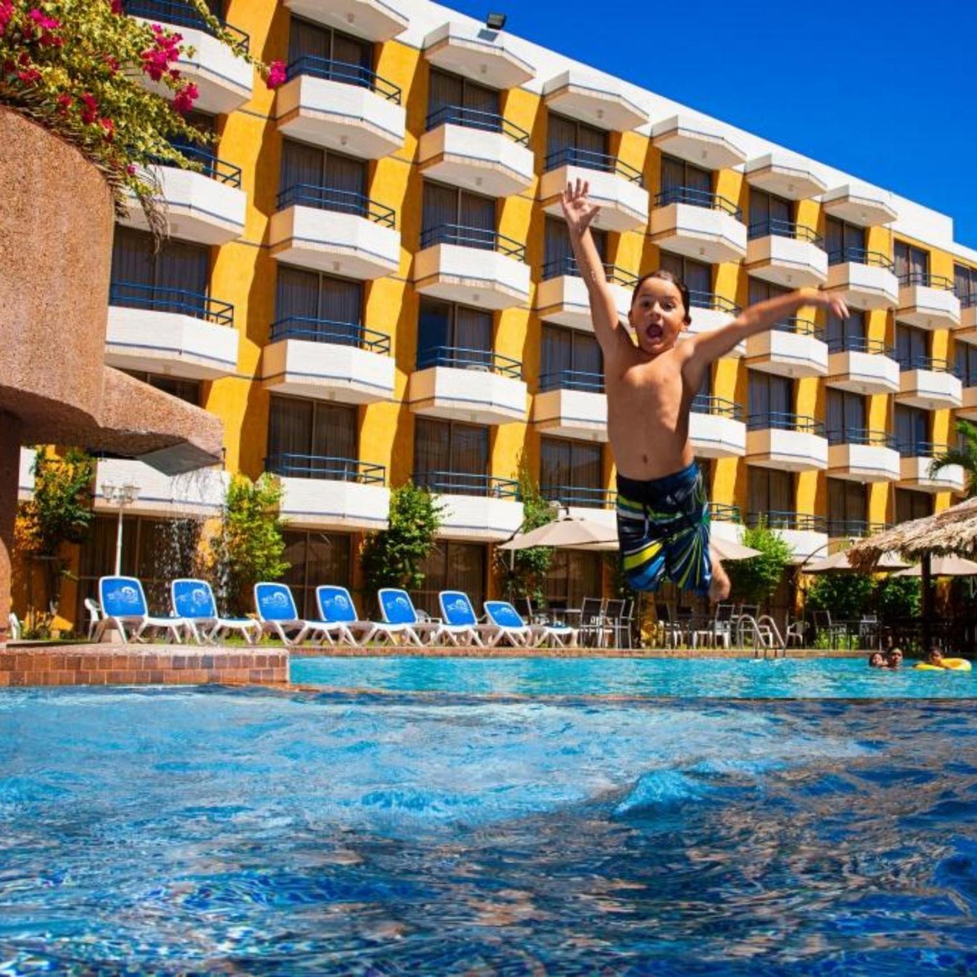 Hotel Margarita Dynasty - Photo 24