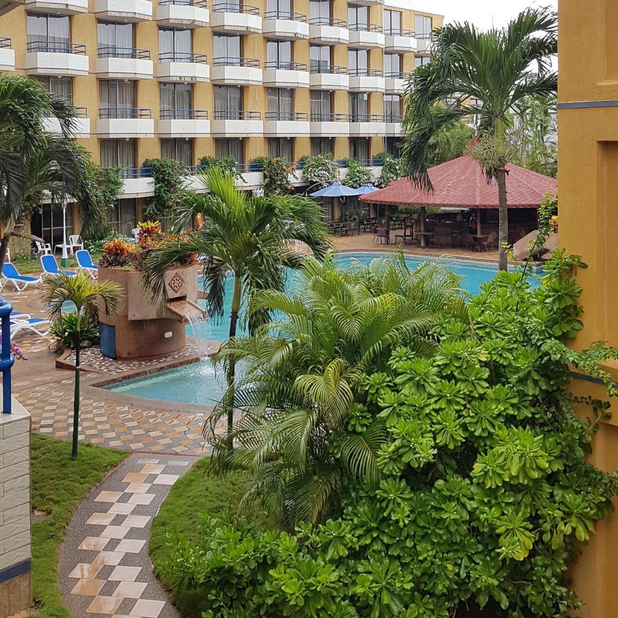 Hotel Margarita Dynasty - Photo 29