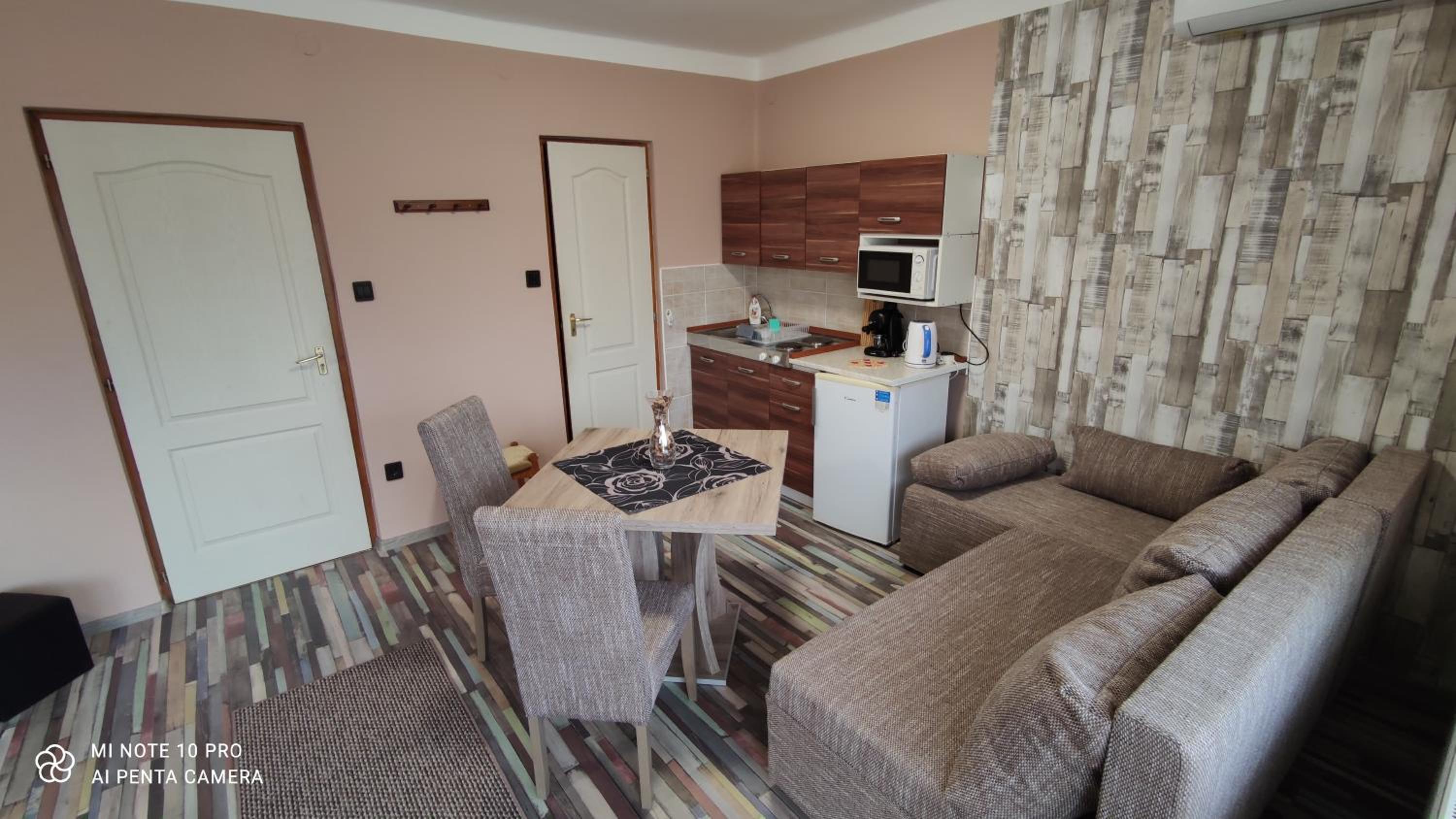Apartman Edit
