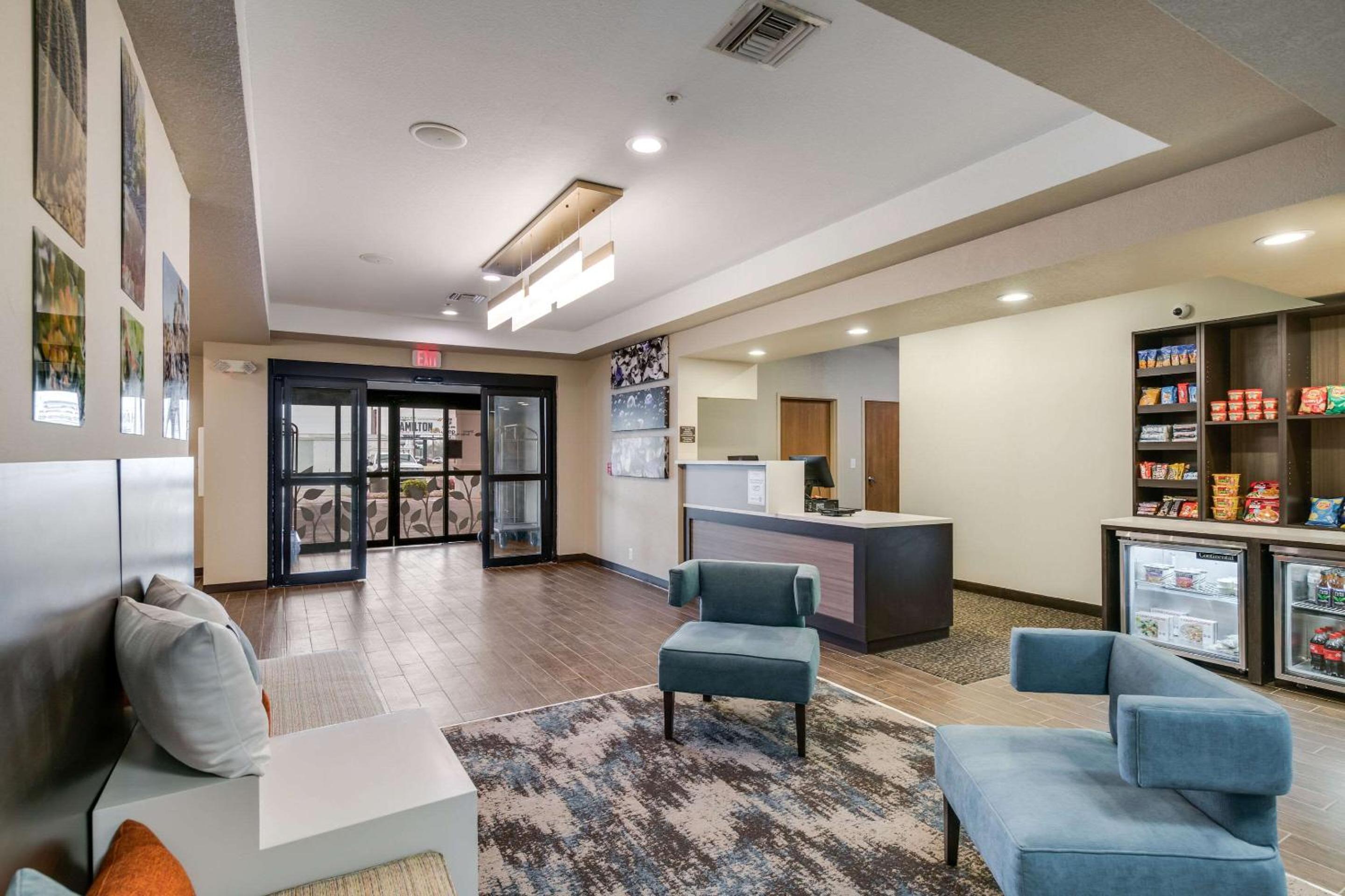 Clovis Vacations - Sleep Inn - Property Image 4