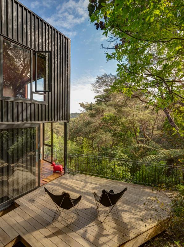 Blackpool House - Stay Waiheke view 3