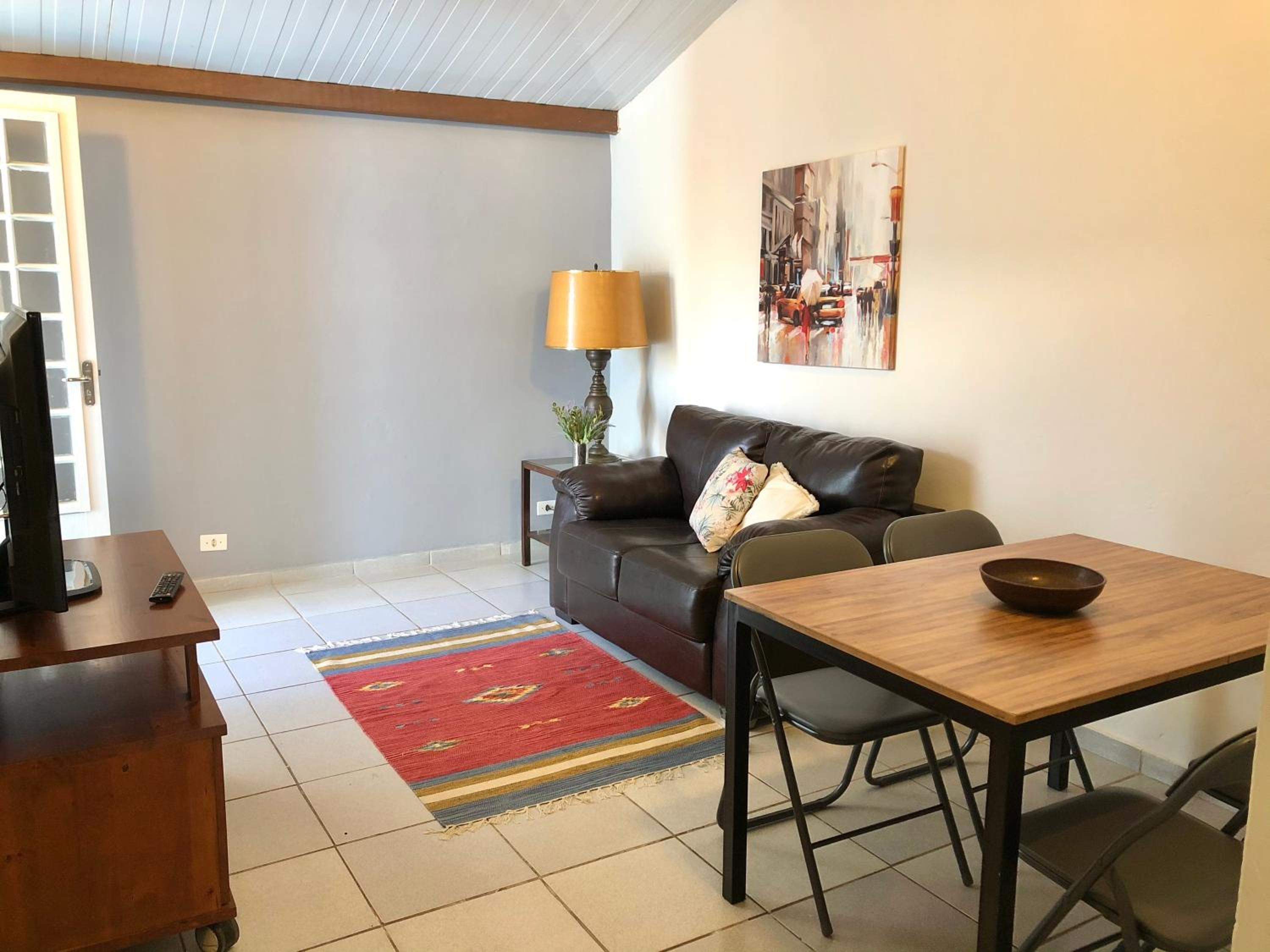 Casa com ótima localização