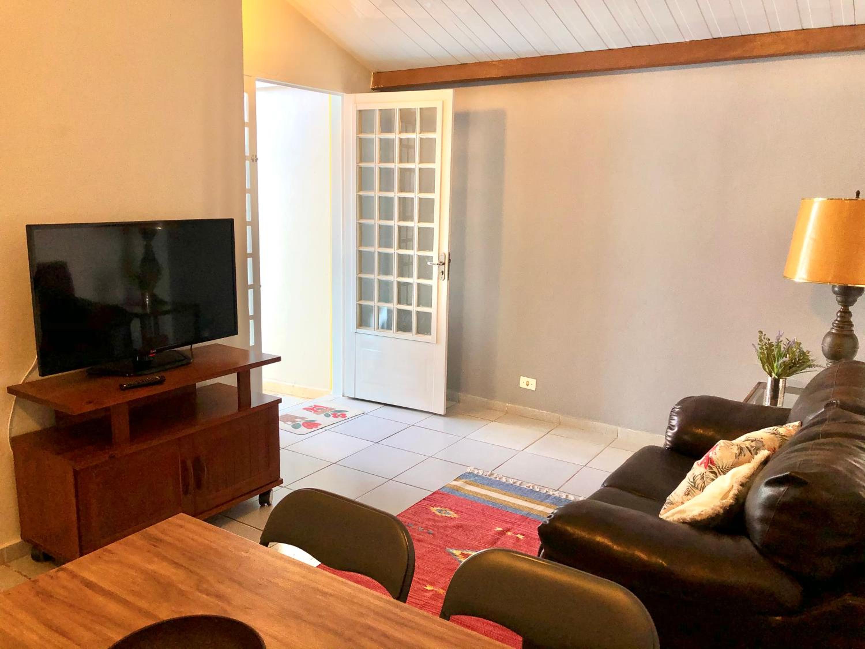 Casa com ótima localização