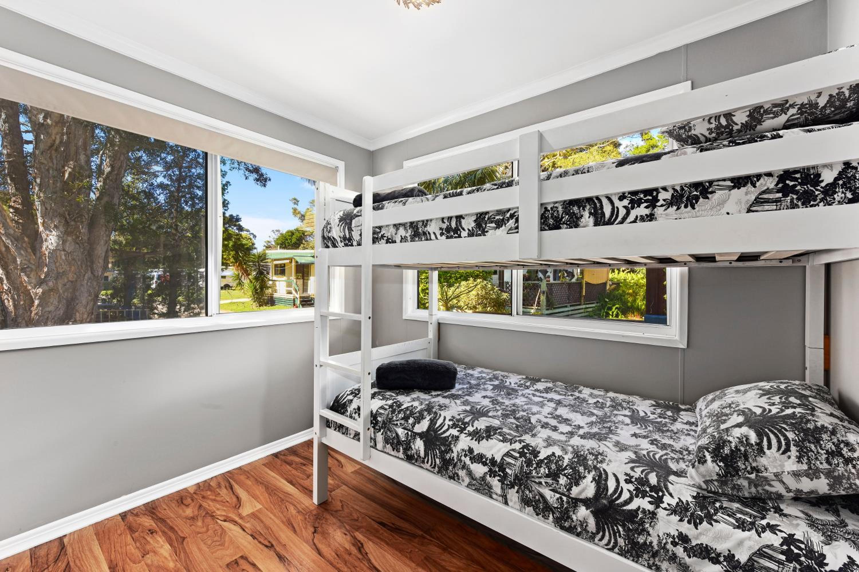 Flynns Beach Caravan Park
