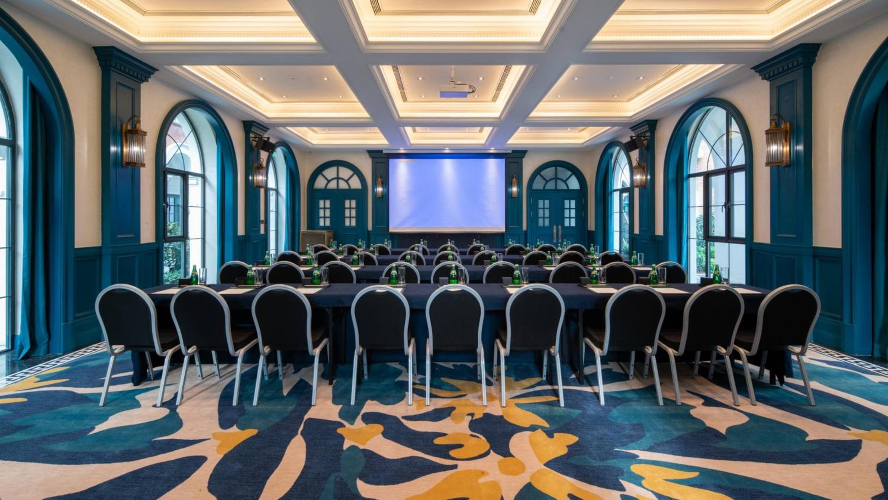 Hotel Indigo HEILONG LAKE by IHG — 13