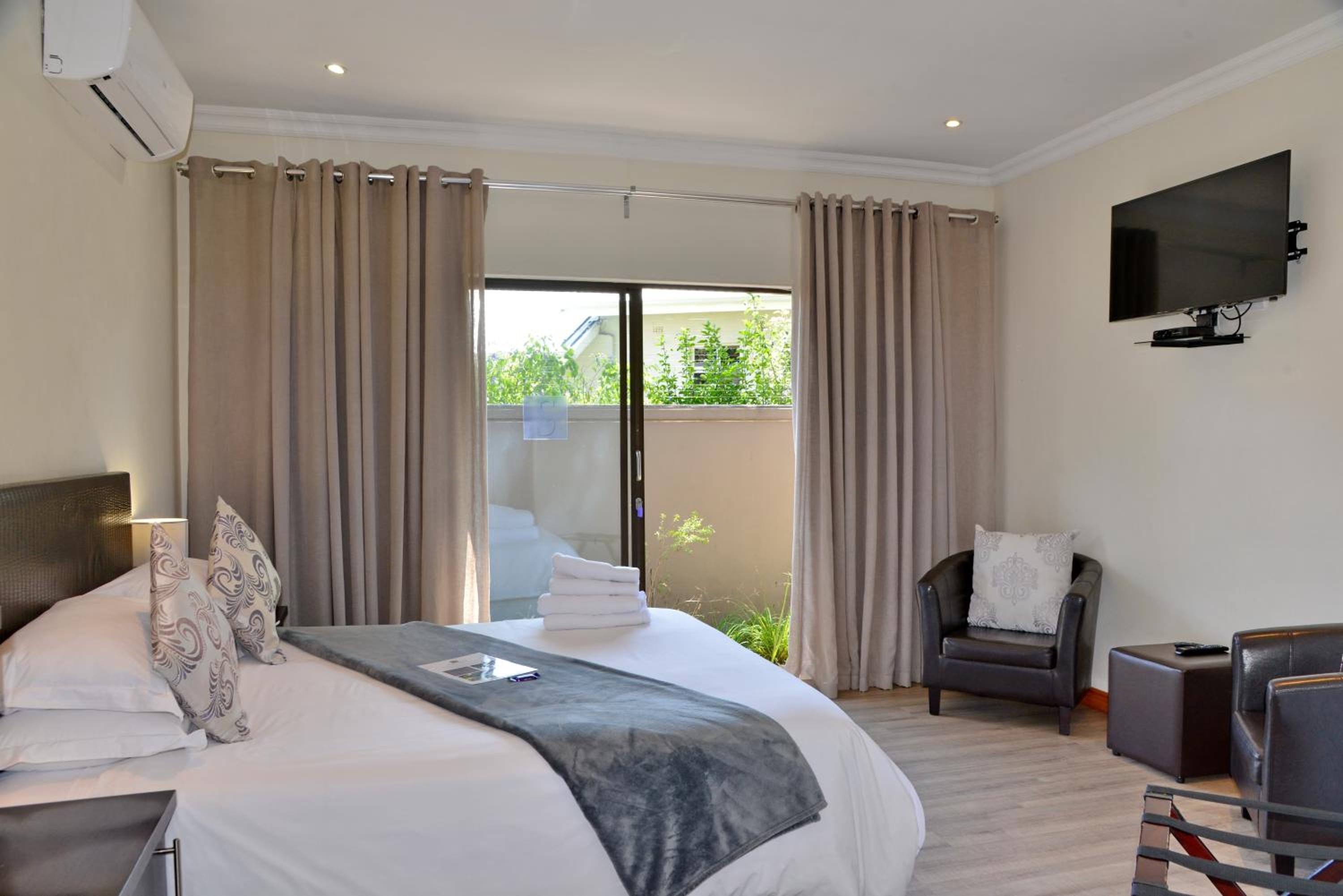 Sand River Guest House