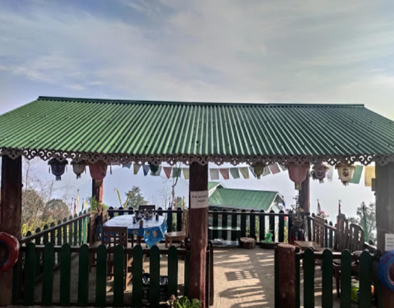Temi Sarika Homestay view 2